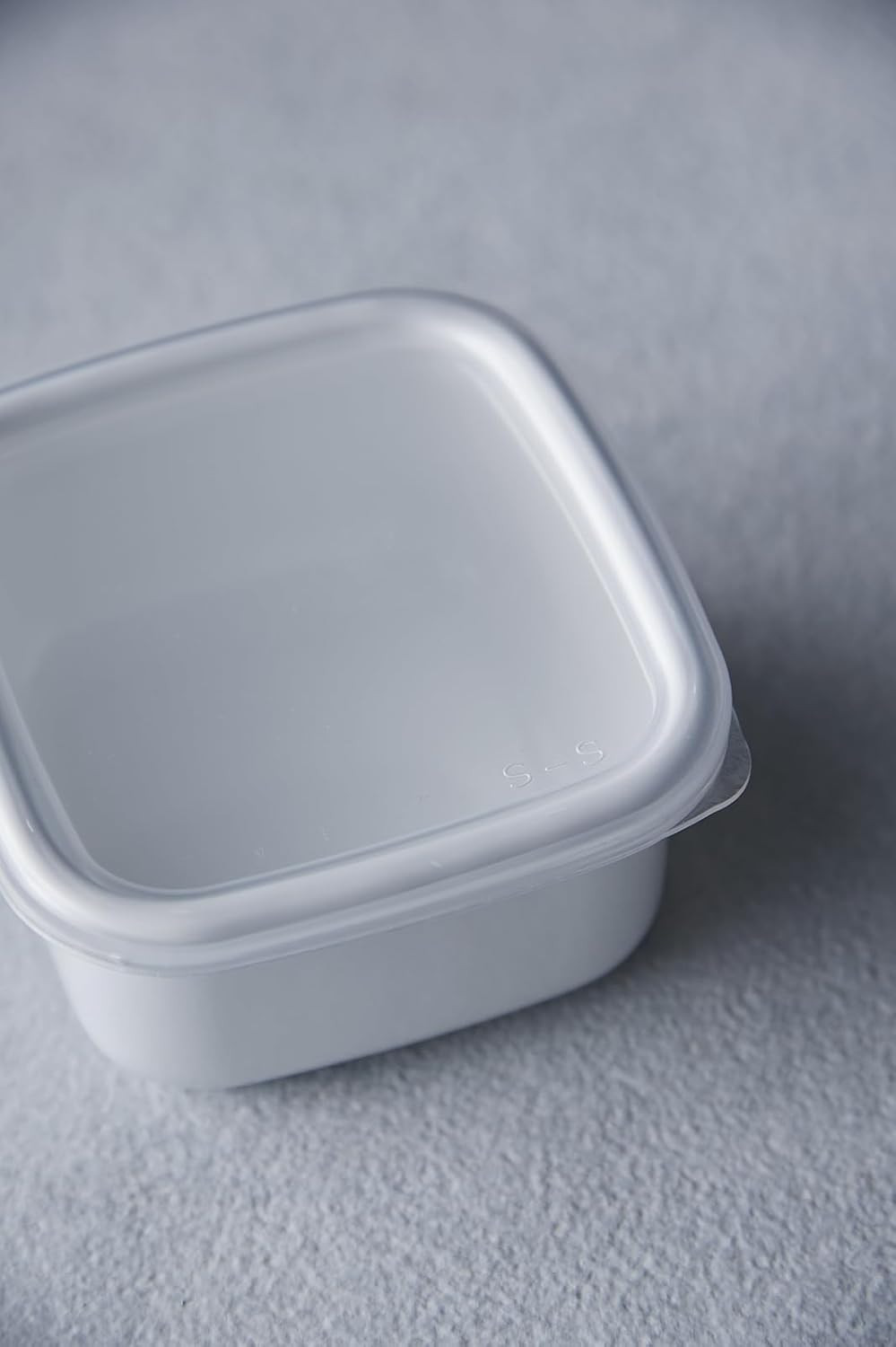 White Enamel Stockpot Food Container (S) Imported from Japan (One Pack)