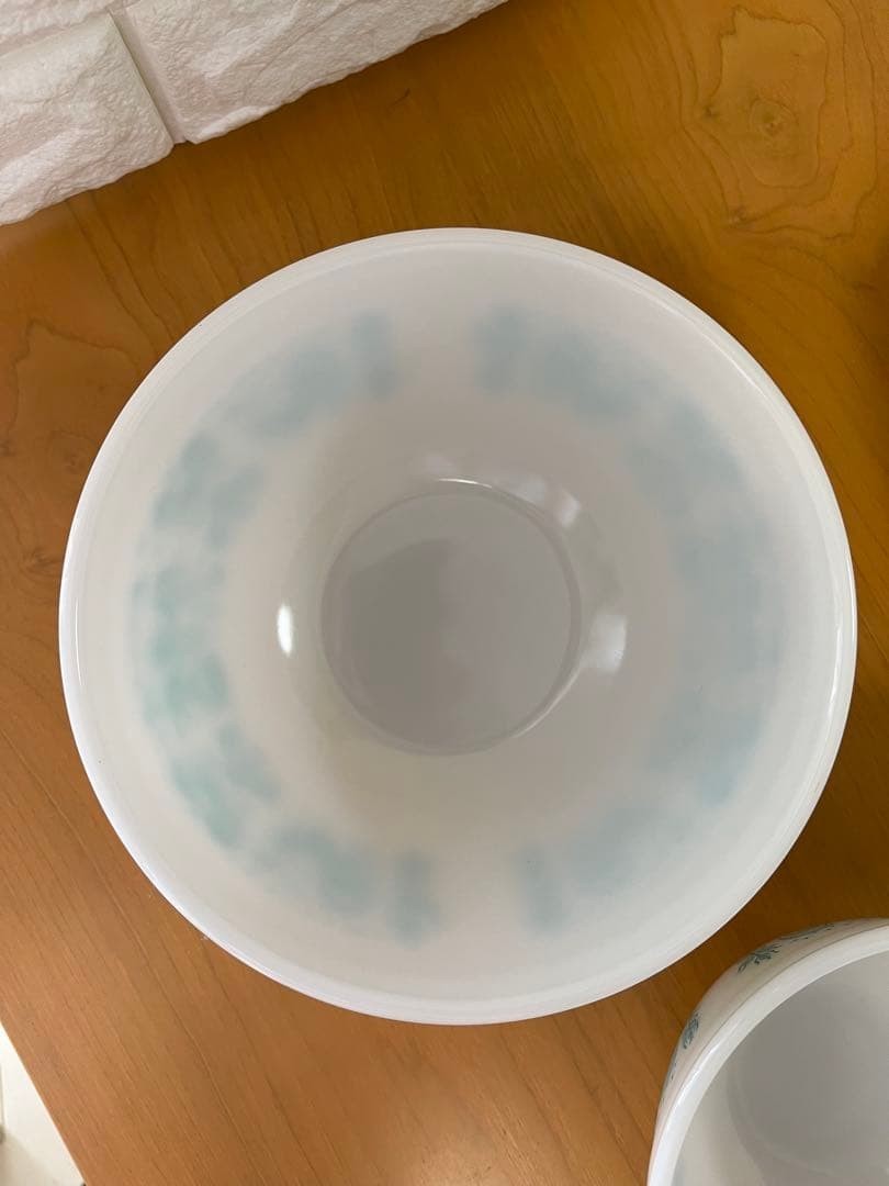 Old Pyrex Glass Butter Print Mixing Bowl L M S Set Vintage Booklet