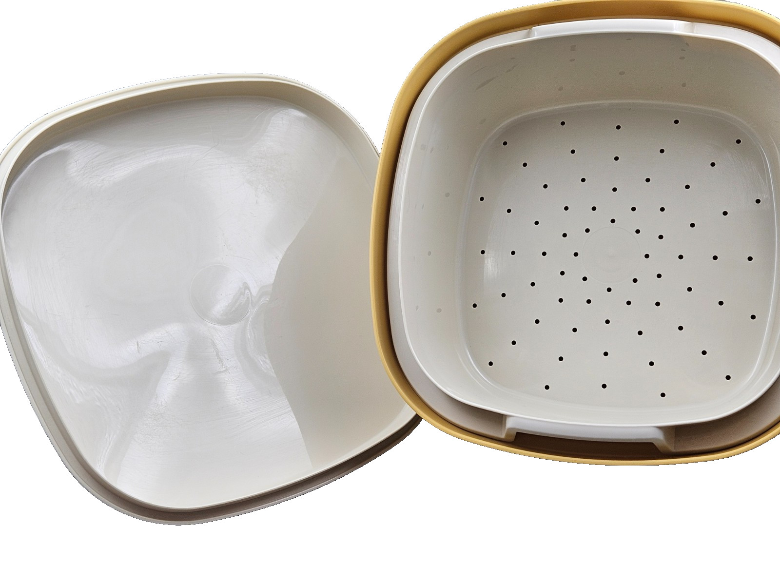 Vintage Tupperware 3 qt. Steam N Store Steamer #888-10 Harvest Gold 3 Piece Set