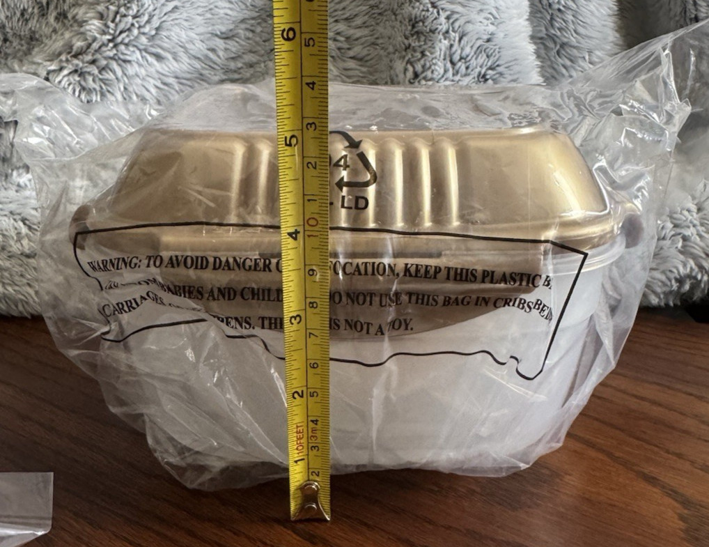 Lock n Lock Set (4) Salad Lunch Take-out Zen Container GOLD w/ Dividers/Dressing