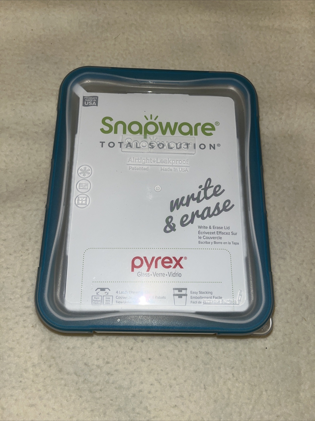 Pyrex Snapware 6-Cup Rectangle Glass Storage Dish with Clear Blue Lid New