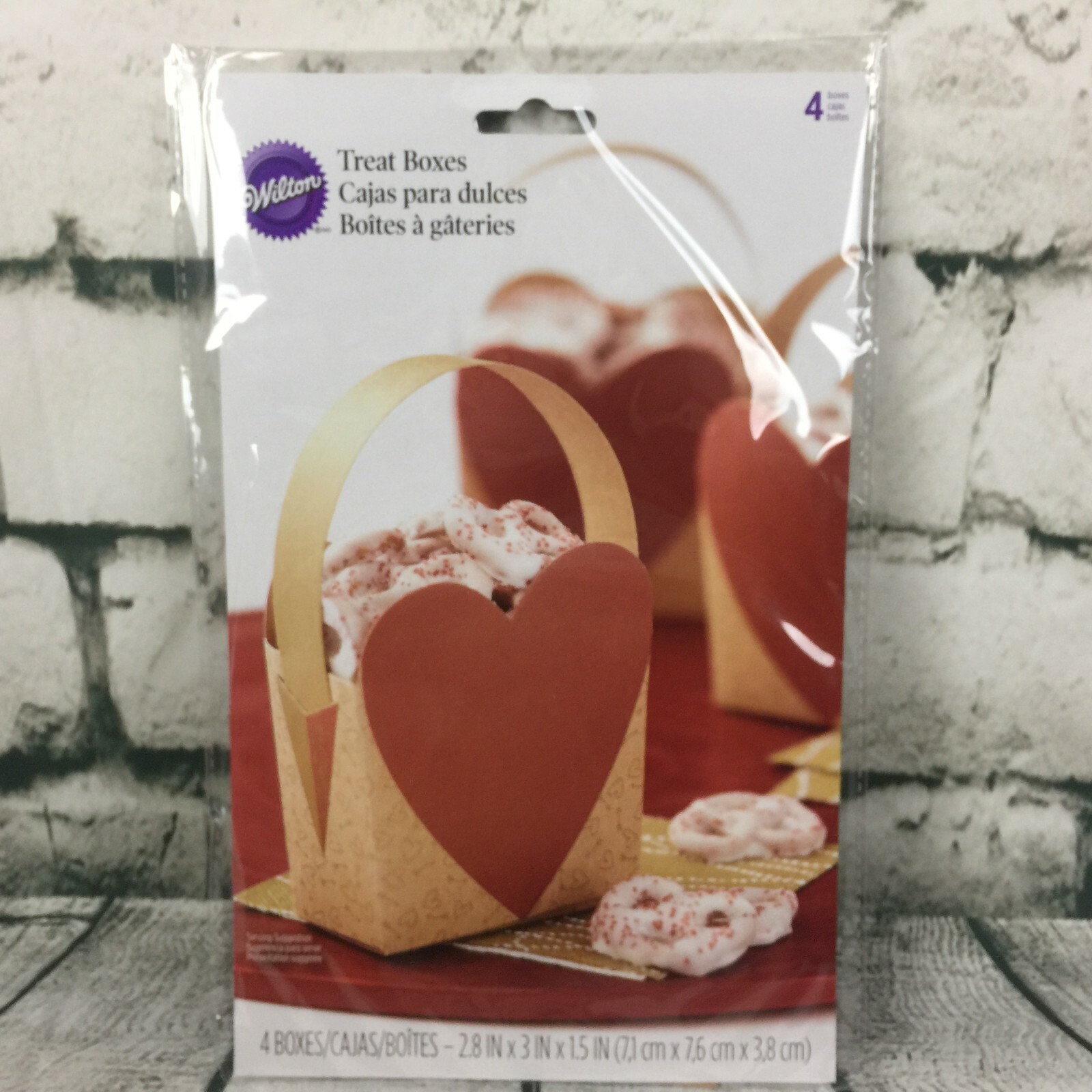 Lot of 6 Wilton 4 Count Valentine Brown Red Heart Treat Boxes 24 Party Container