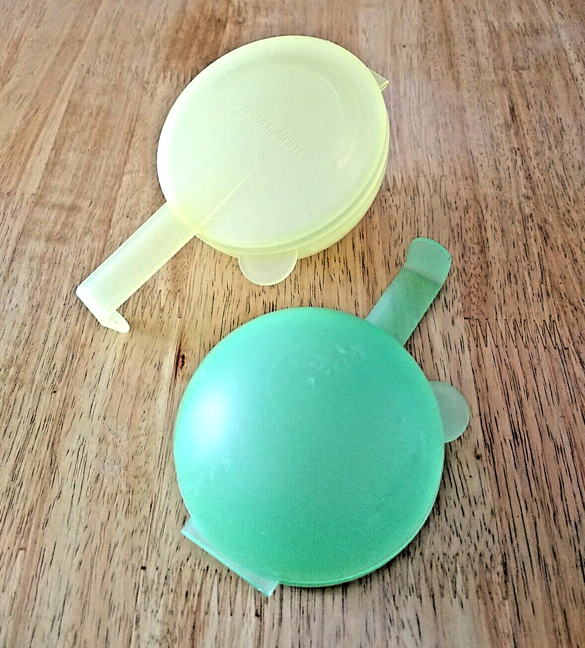 Tupperware Forget Me Not Hanging Onion Tomato Holders containers Set Of 2