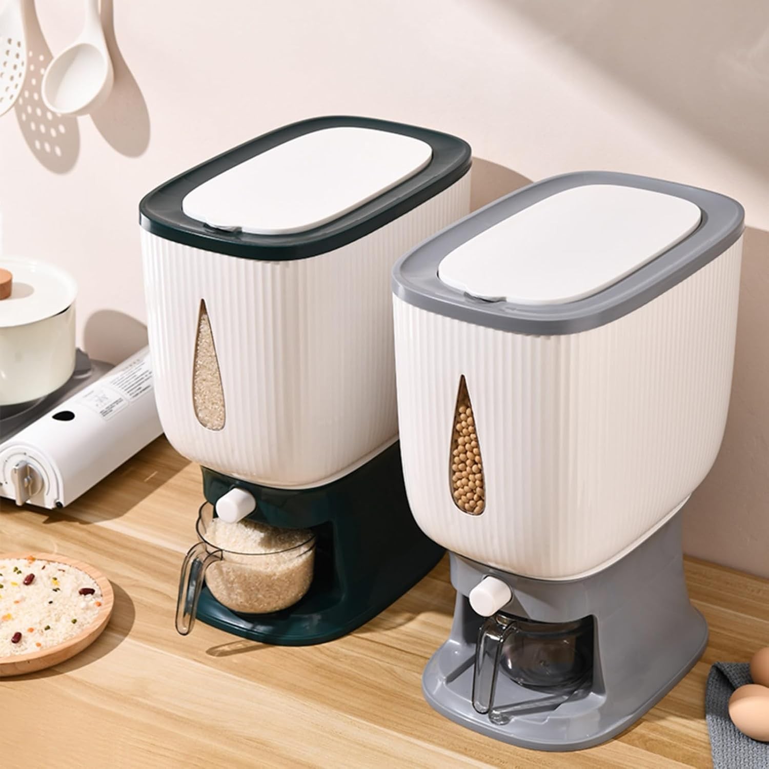 rice dispenser 22-pound household sealed moisture-proof rice storage container