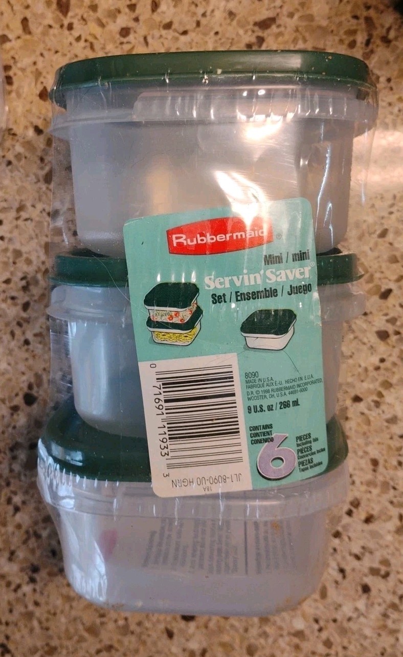 Rubbermaid Green Storage Containers 12 #4 9 oz Square 12, 11 oz Oval NOS