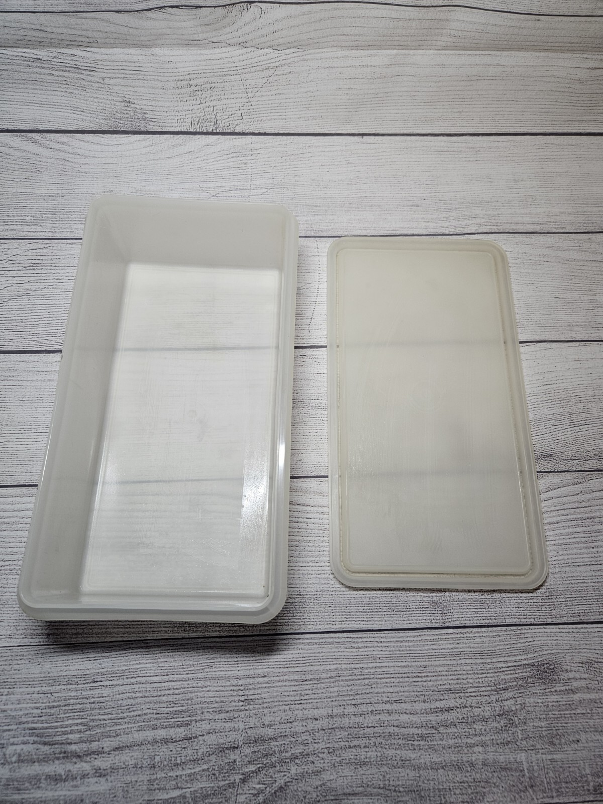 Vtg Tupperware Rectangle Produce Container COMPLETE #677 w/ Lid 678 & Grid