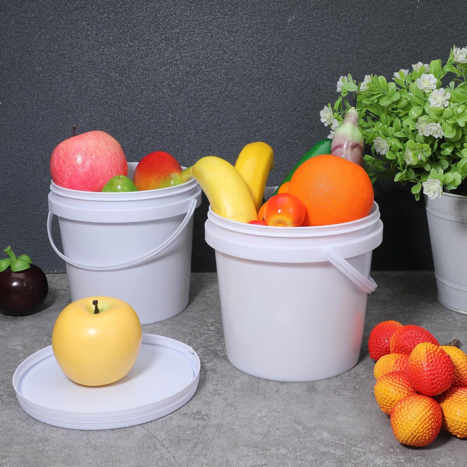 1/2 Gallon Small Plastic Buckets with Lids & Handles, 8 Pack 2 Quart Leak-Pro…