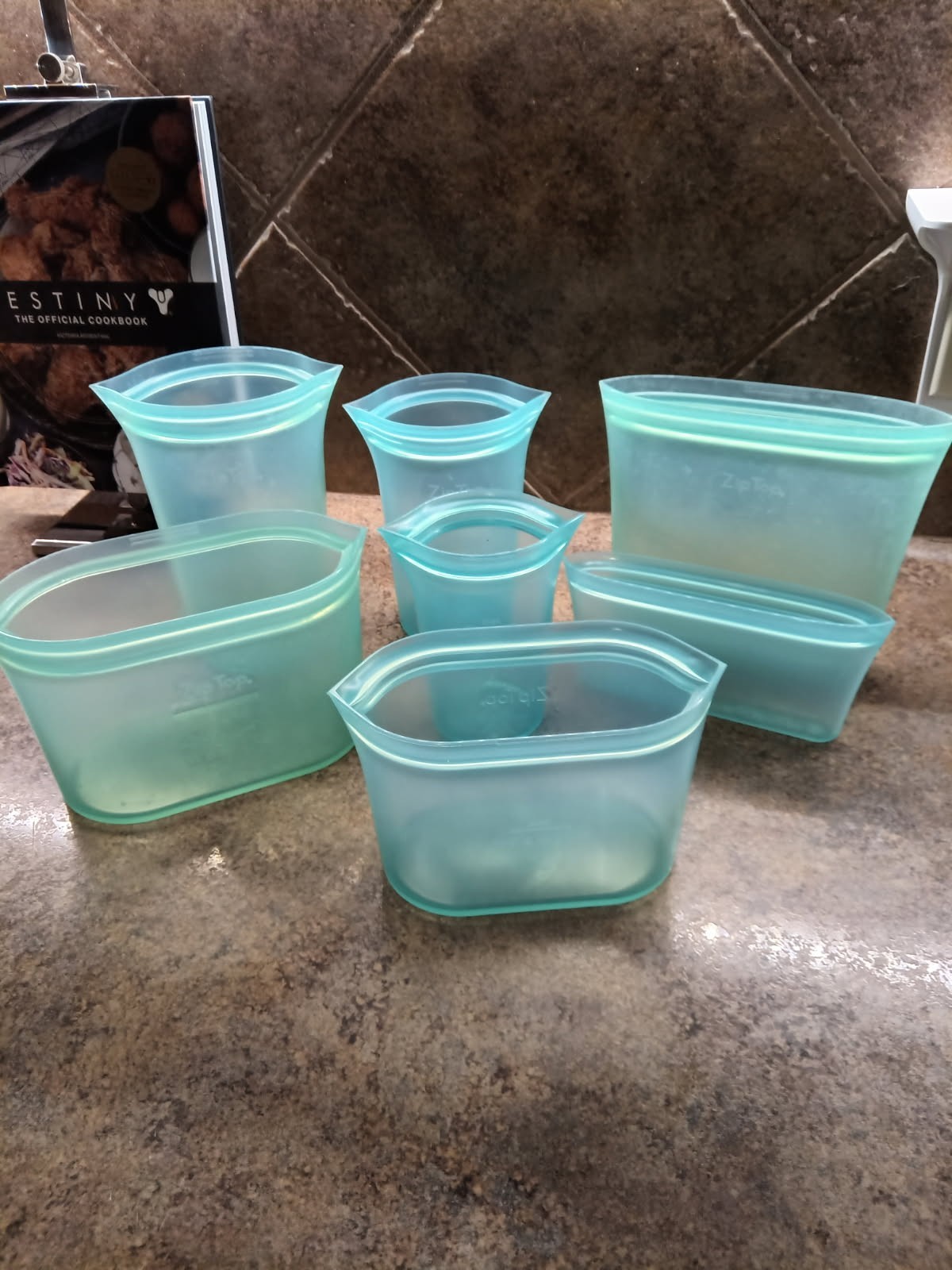 Zip top silicone containers