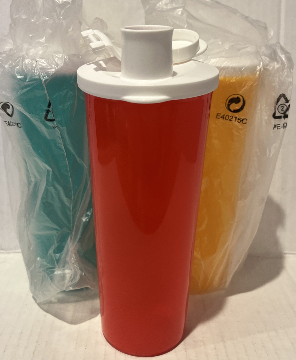 Tupperware Tumbler Lot 3x Cup 16 Ounce 470 ml Red Teal Yellow White Seal New