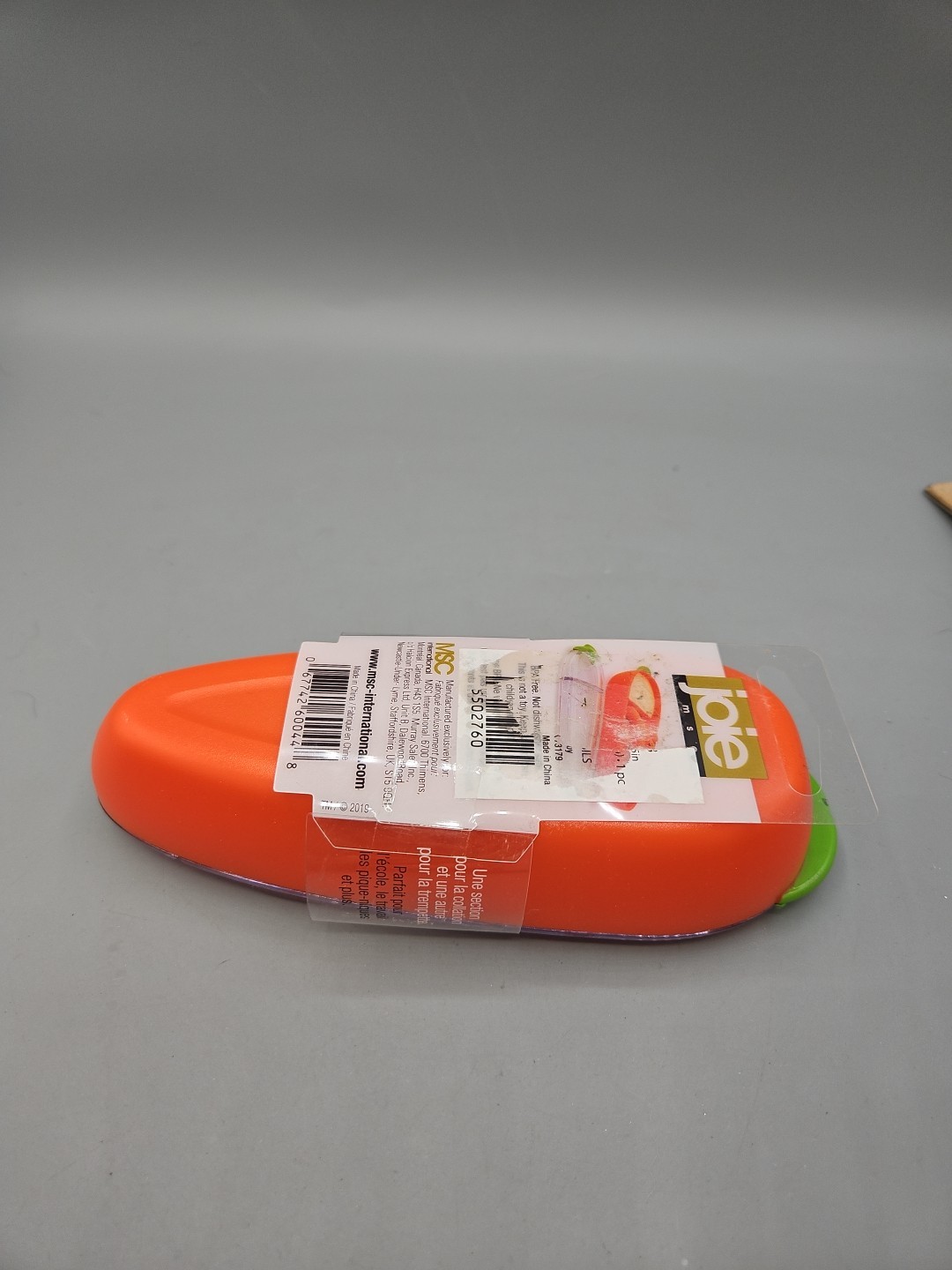 Joie Carrot Snack & Dip – BPA Free – Sectioned Food Container for Snacks New