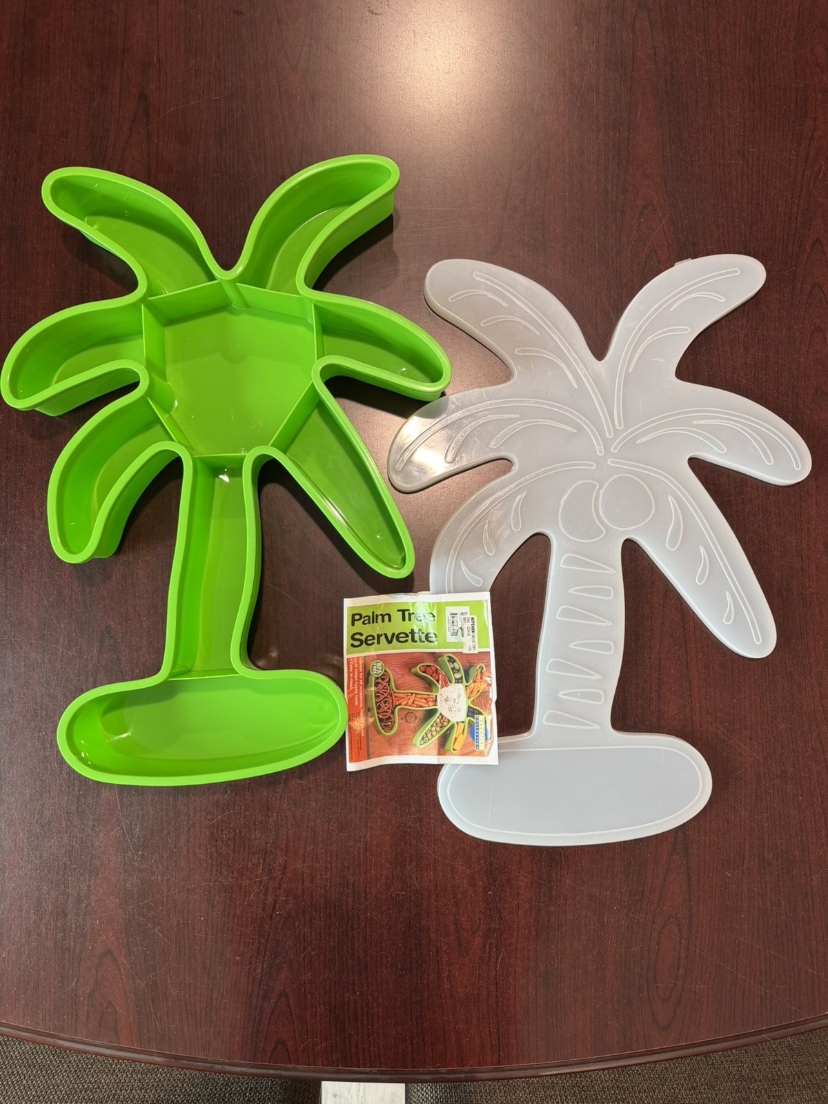 Kitchen Collection Palm Tree Shaped Servette Food Storage Container W/ Lid, New