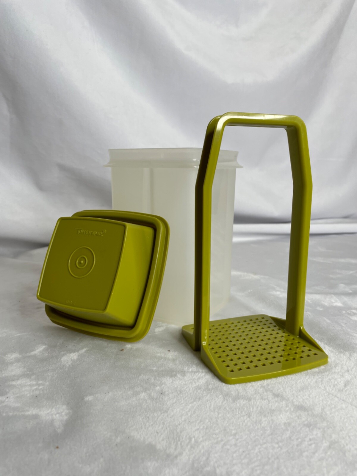 Vintage Tupperware Pickle Holder Pic-A-Deli Avocado Green 3 Piece Set
