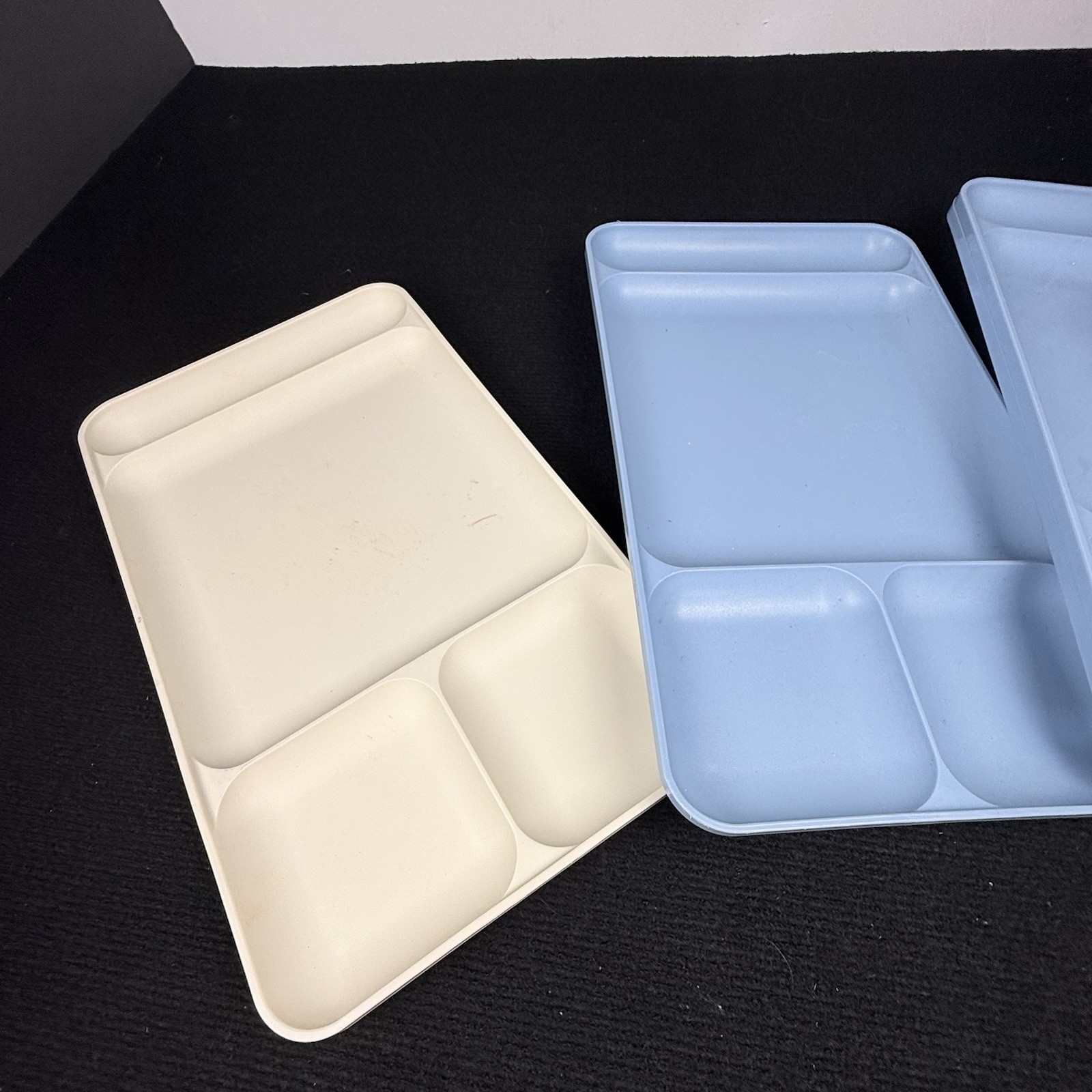 Vtg Tupperware Lot 767-1 Tuppercraft Stow N Go Blue & 4 Divided Trays 1535 Bento