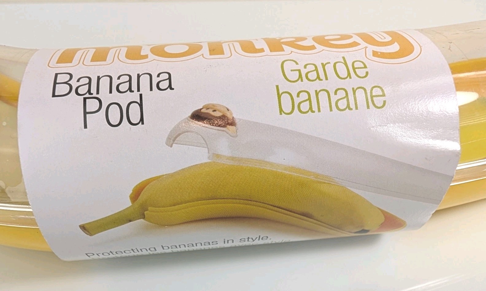 Monkey Banana Protector Pod Case Gadget Kids Lunch Storage Yellow BPA Free Joie