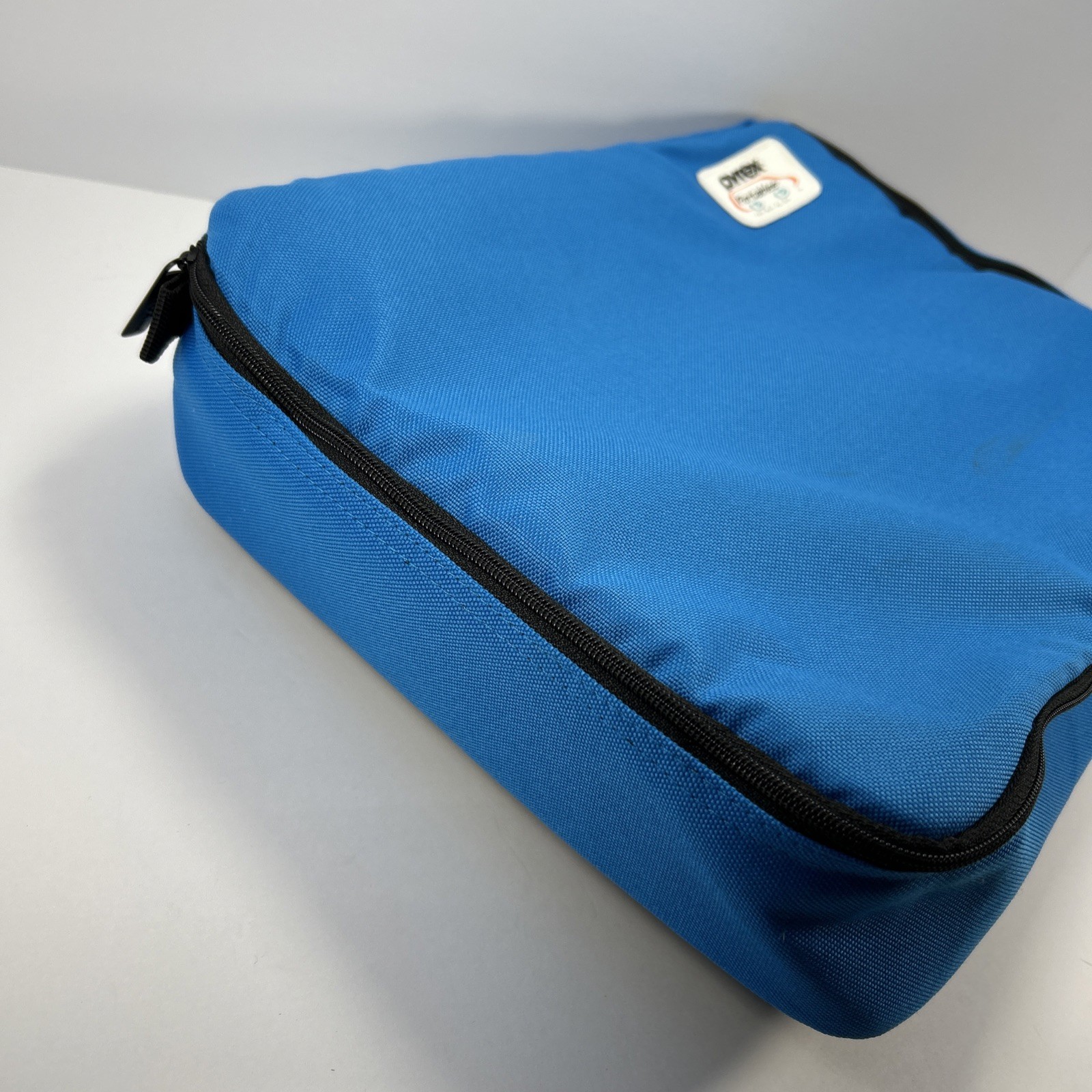 Pyrex Portables The Way To Go Bag Blue Bag With Heating Pack For Casseroles