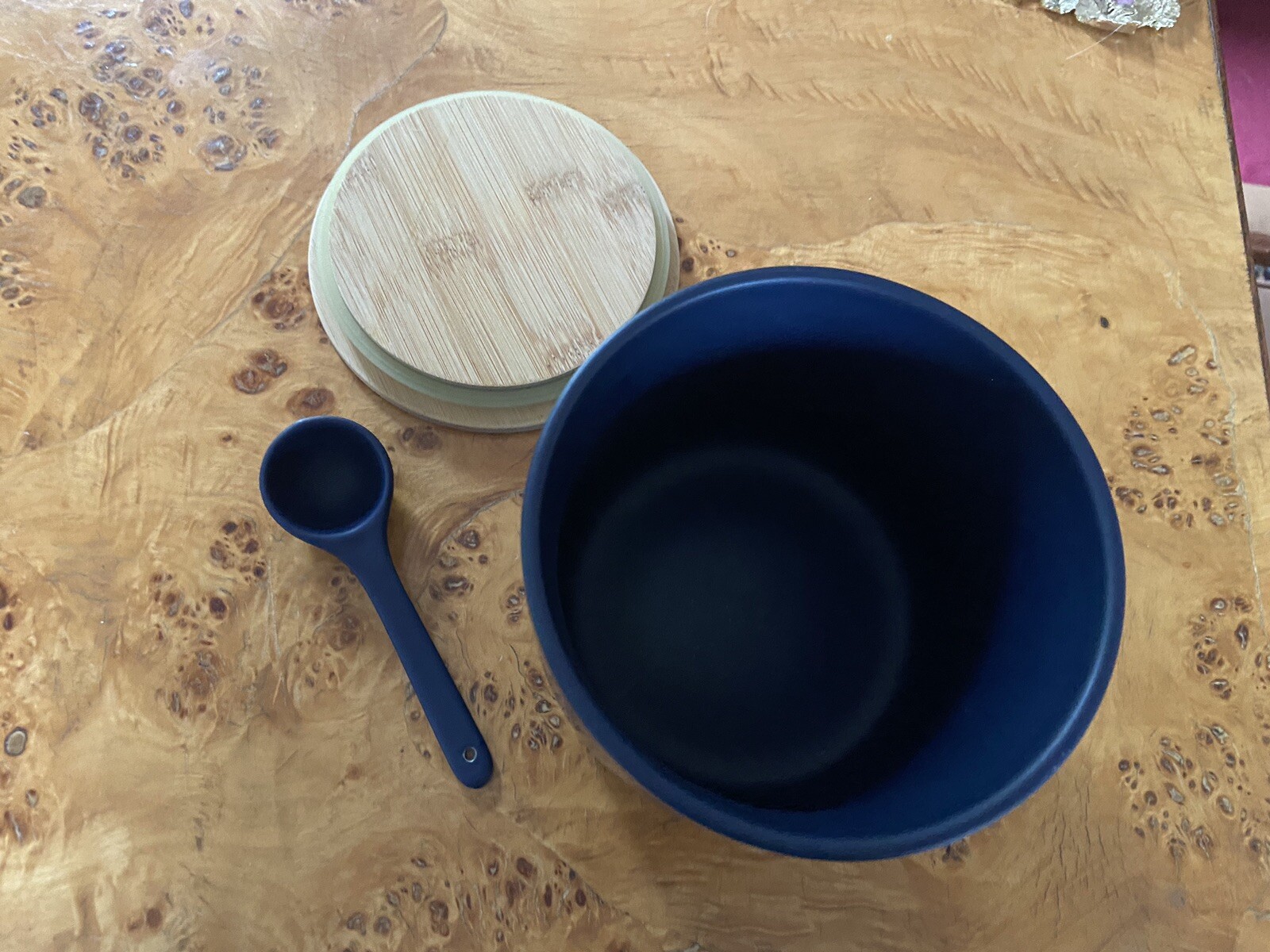 Athletic Greens Ceramic Blue Kitchen Storage Container Bamboo Lid 5”