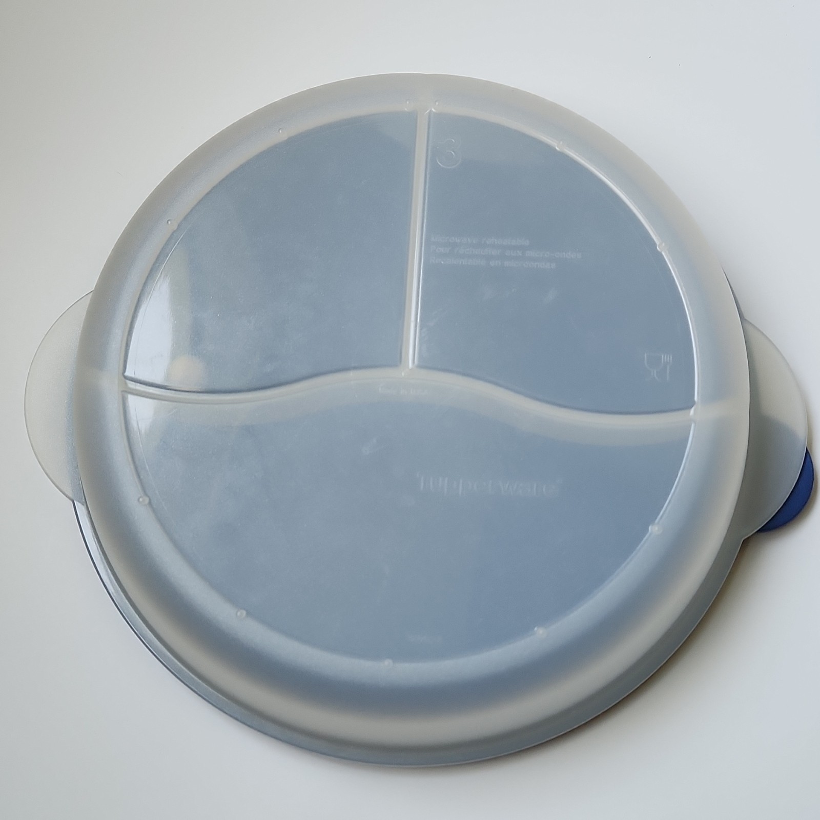 Tupperware CrystalWave Microwave Round Divided Bowl w/ Vented Lid #3284C