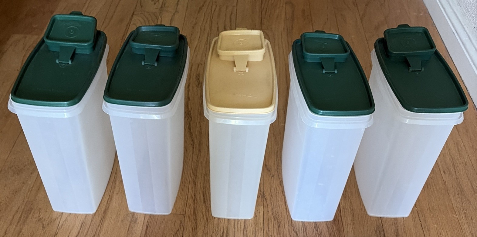 5 Tupperware Store N Pour Cereal Keeper Green Gold Square Flip Top Lid EUC