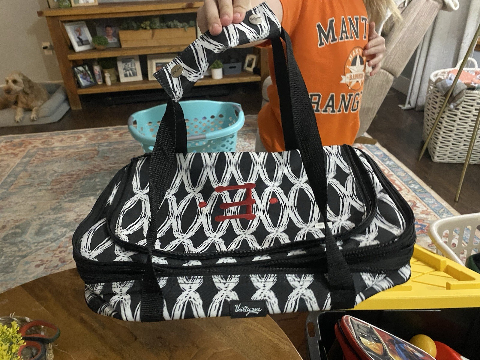 Thirty-One Perfect Party Set Insulated Food Carrier Black White Abstract