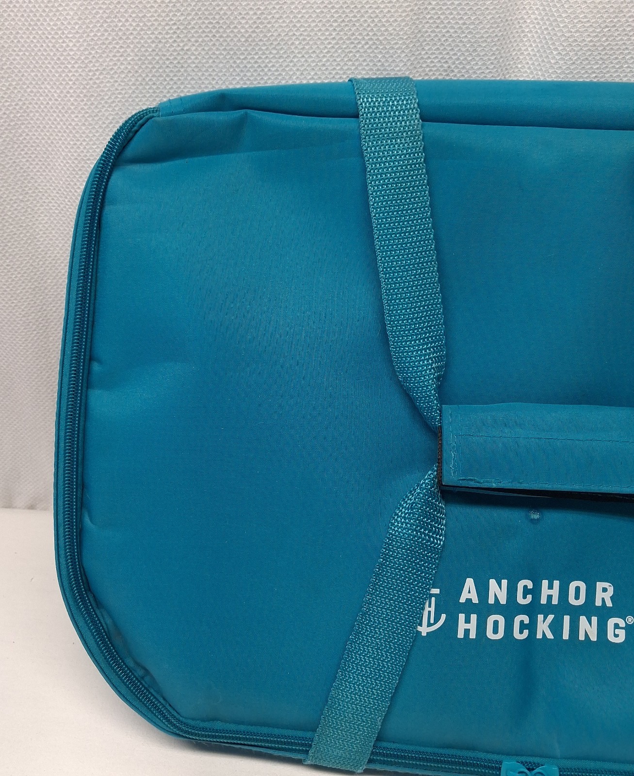 Anchor Hocking Casserole Dish Insulated Travel Tote Teal Blue w/Temp’Assure Pack