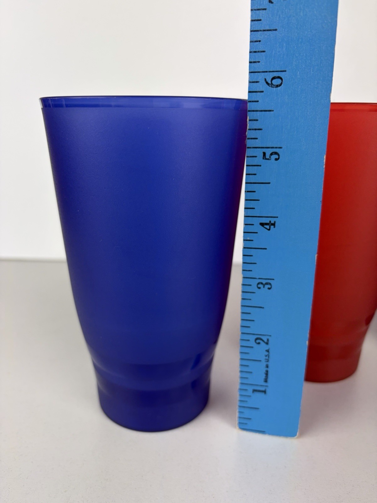 4 Ziploc TableTops 18 oz Cups w/ Spill-Proof Lids Drink Spout Straw Holder