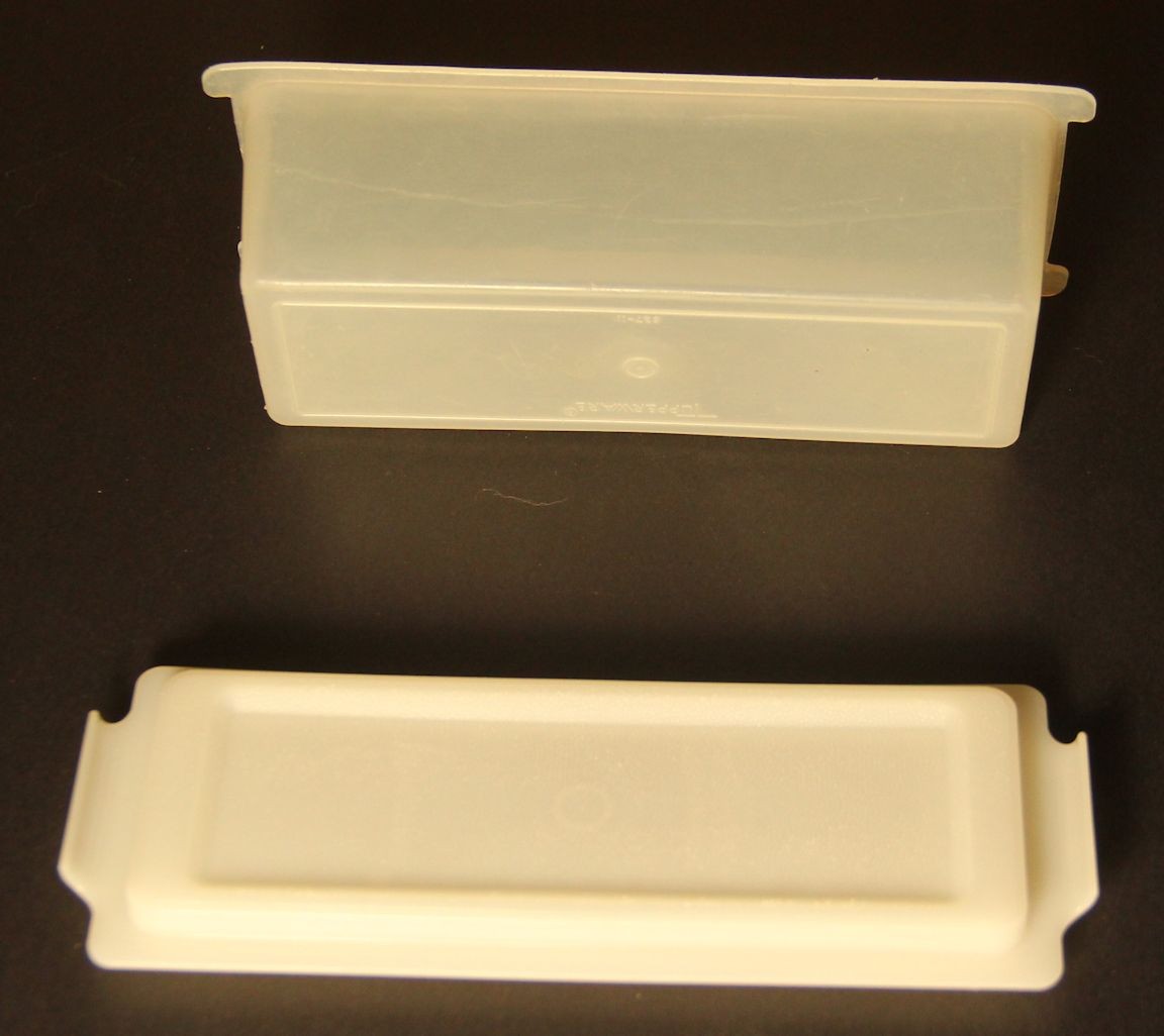 Vtg Tupperware Sheer 1/4-Pound (1 Stick) Butter Dish and Lid (636-12 / 637-11)