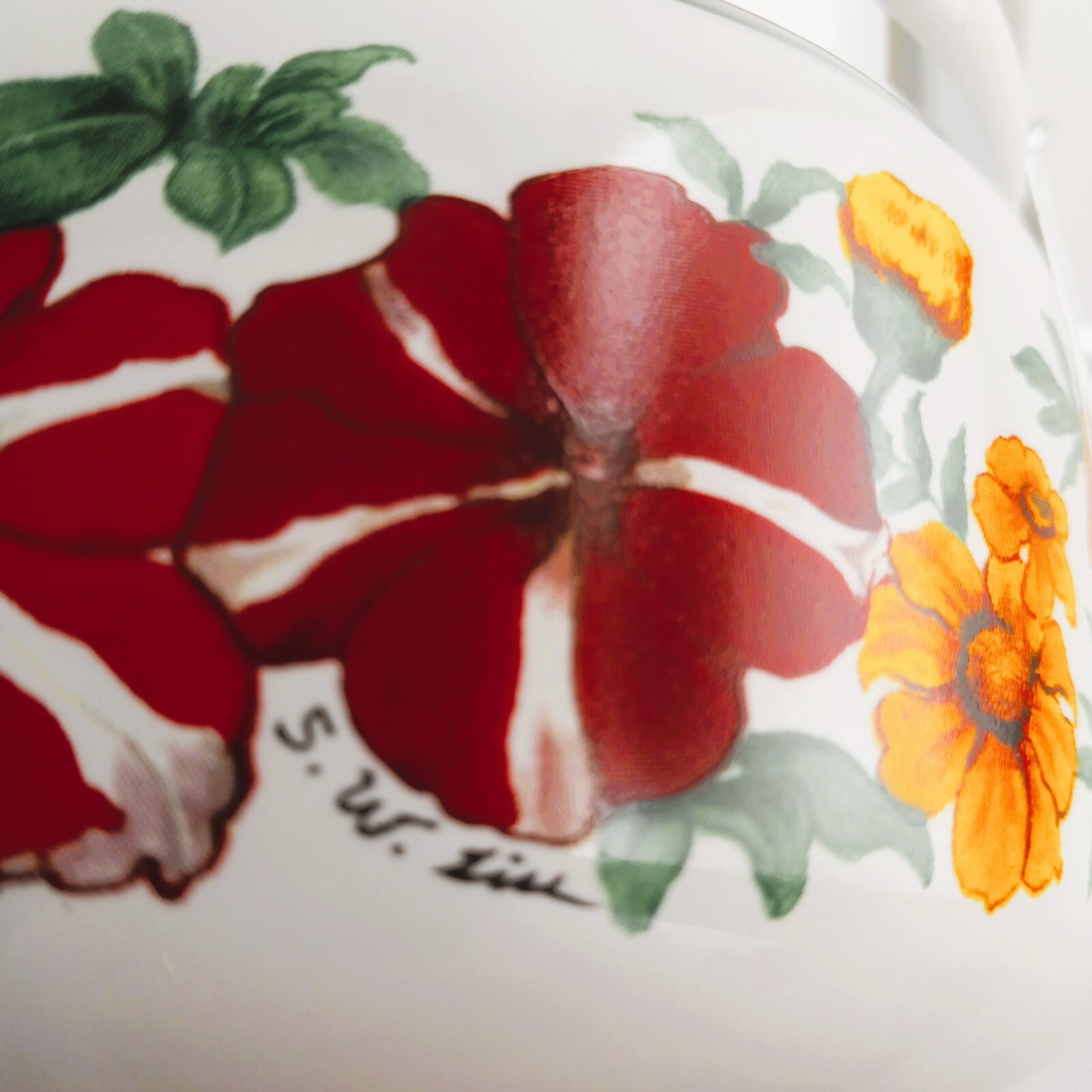 Potpourri Press VTG Locking Storage Container Garden Classics Shao Wei Liu