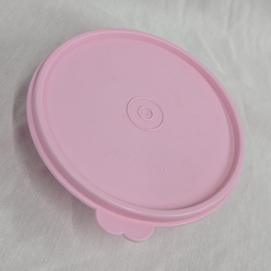 Tupperware Pink Round Plastic Bowl & Snap Lid Set, 7 oz (2-Piece)