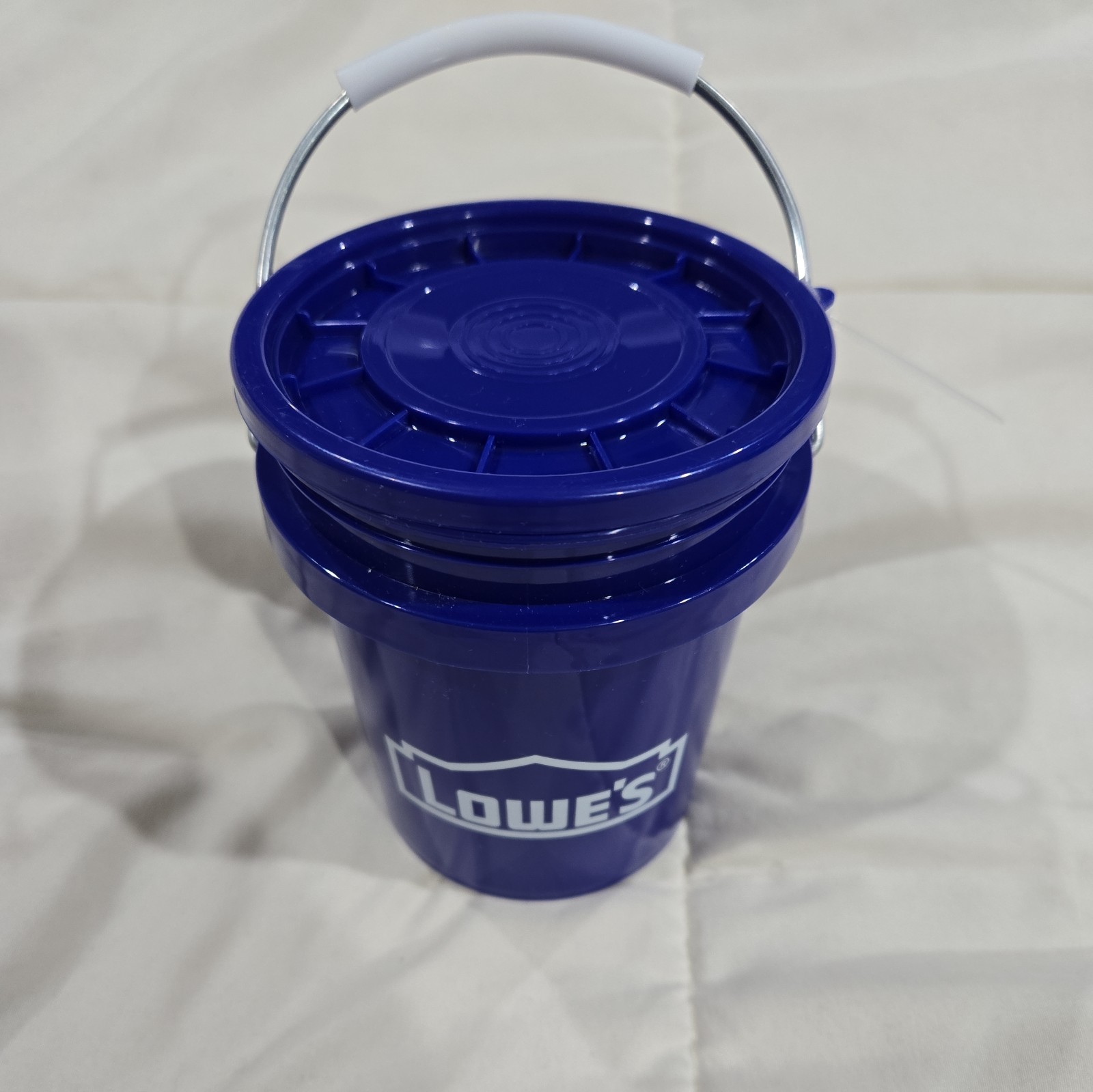 LOWE’S 0.5-QUART BPA-FREE MINI PAINT BUCKET W/ LID – (SET OF 2) (FOOD SAFE)