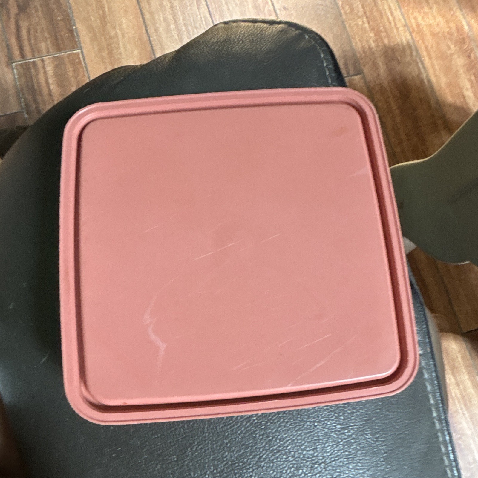 Tupperware Square Pink Plastic Snap Lid, #1363