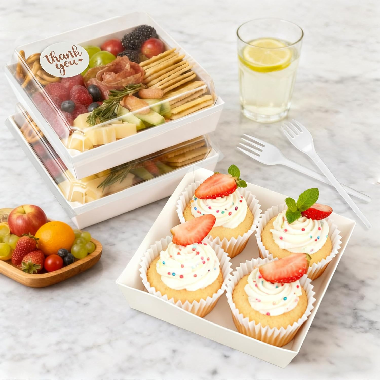 100 Pack Small Charcuterie Boxes with Clear Lids, 5.5 Inch to Go Paper Mini Food