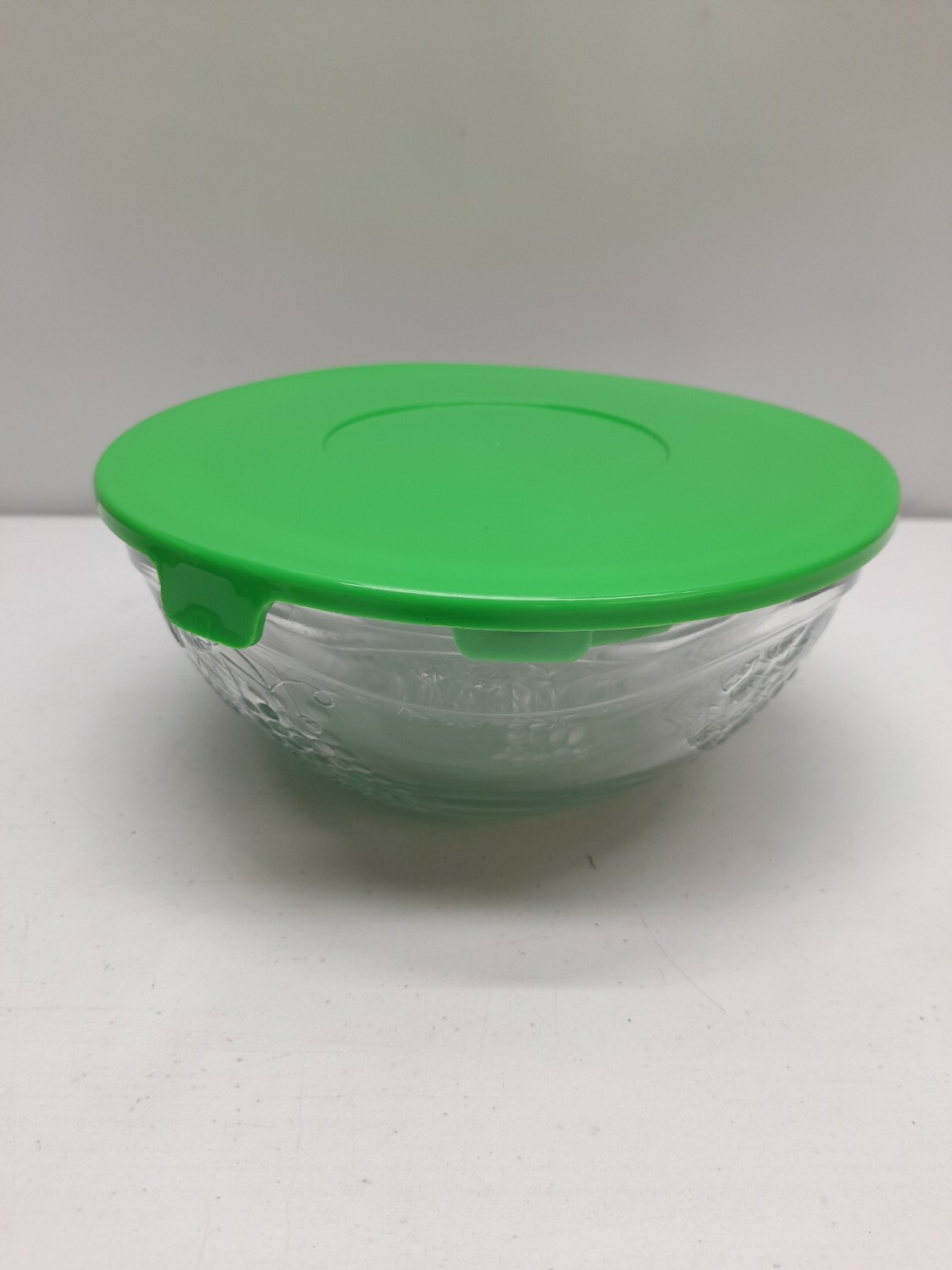 Set of 5 Clear Glass Nesting Bowls & Green Lids Grape Design