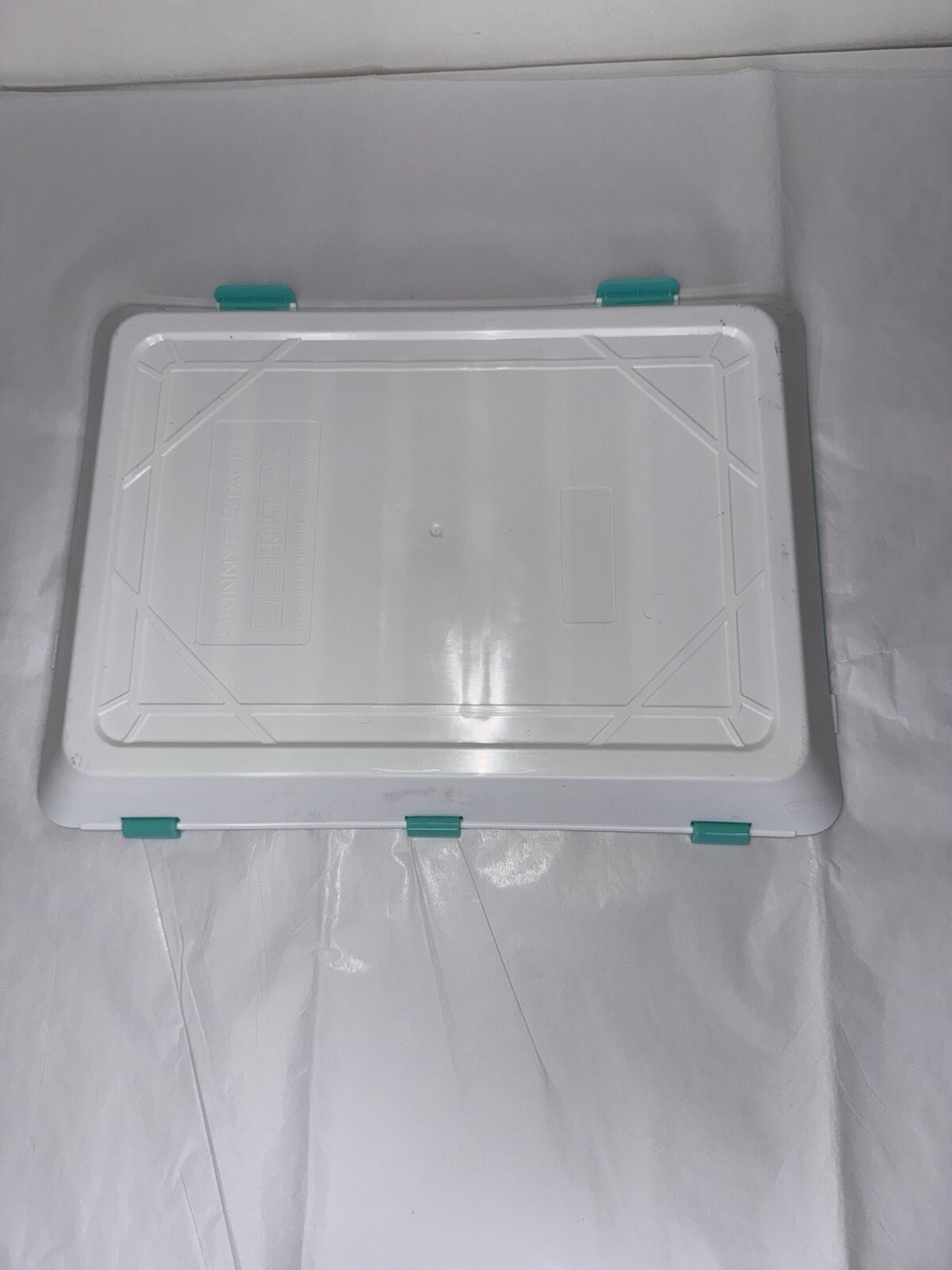 Skinny Stacks 4 Pack – Stacking Food Storage Trays Stretch Cover Unused No Box