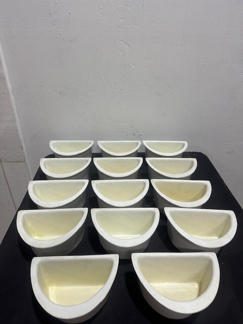 **LOT OF 14** “BON CHEF 5102” WHITE POLY CANE COATED HALT-MOON FOOD CONTAINERS
