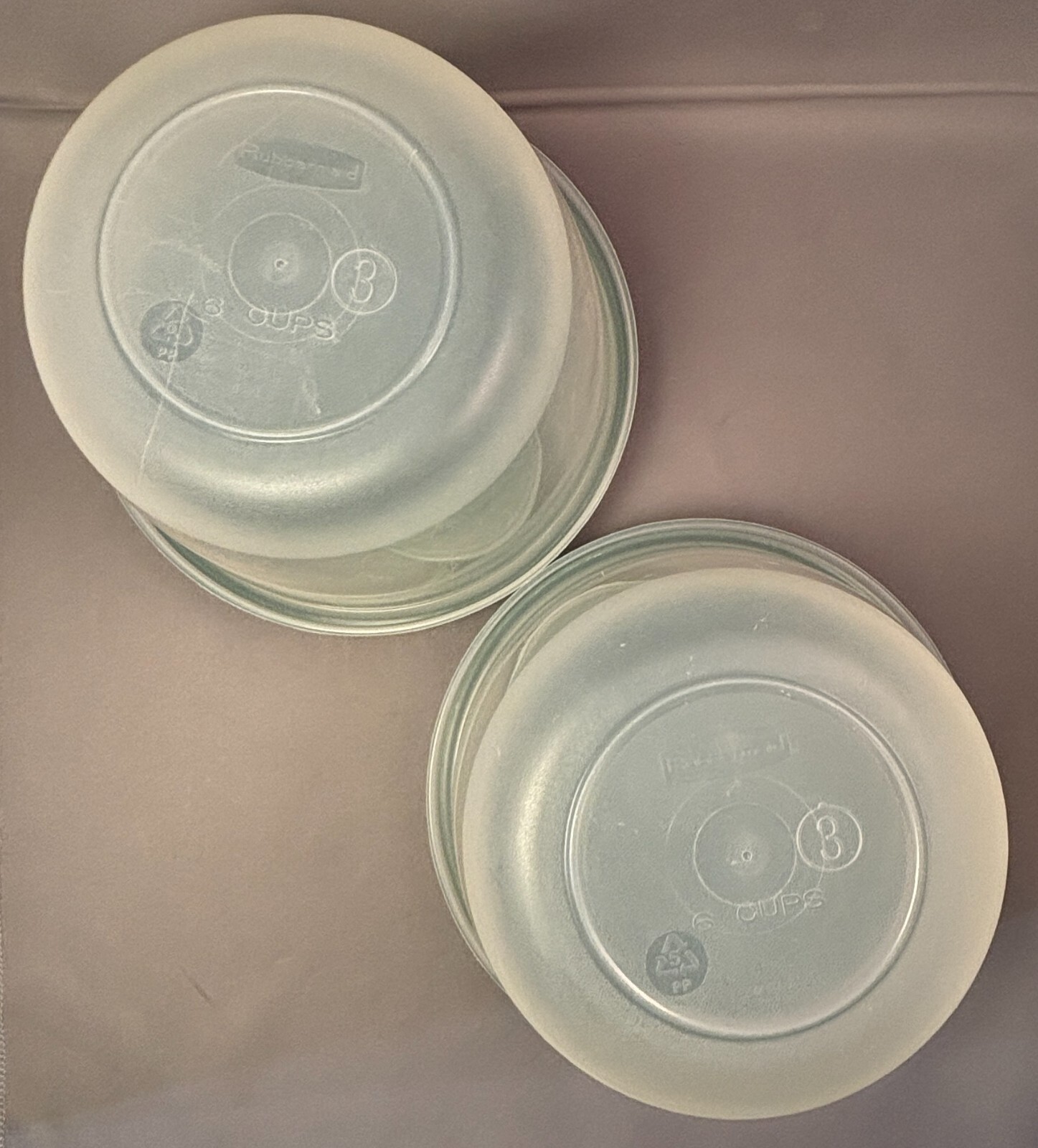 Rubbermaid Vintage Set 2 Servin’ Saver #3 6 Cup Round Clear Bowls Green Lid 0030