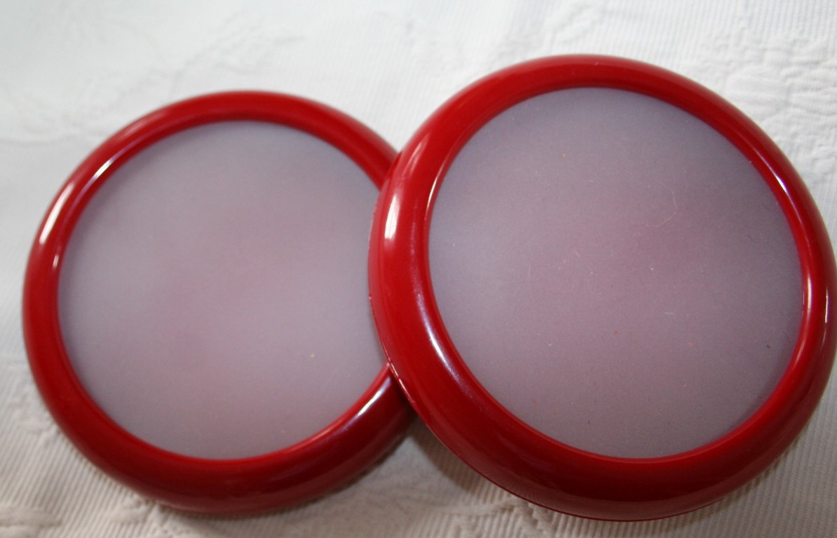 Joie Silicone Fresh Stretch Tomato Pod REUSABLE Set Of 2 Red color NEW Stretch