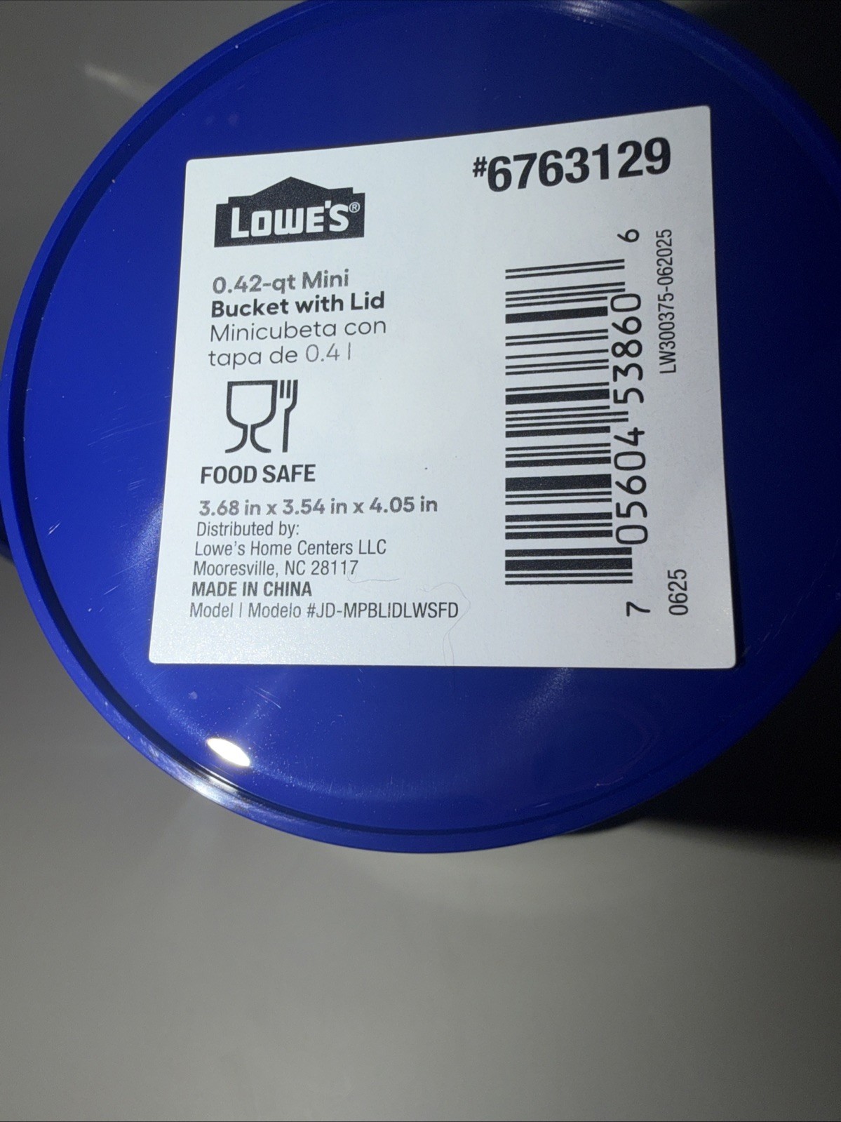 Lowe’s 0.4-quart BPA-Free Food-Grade Blue Mini bucket Lid(s) Included, set of 5.