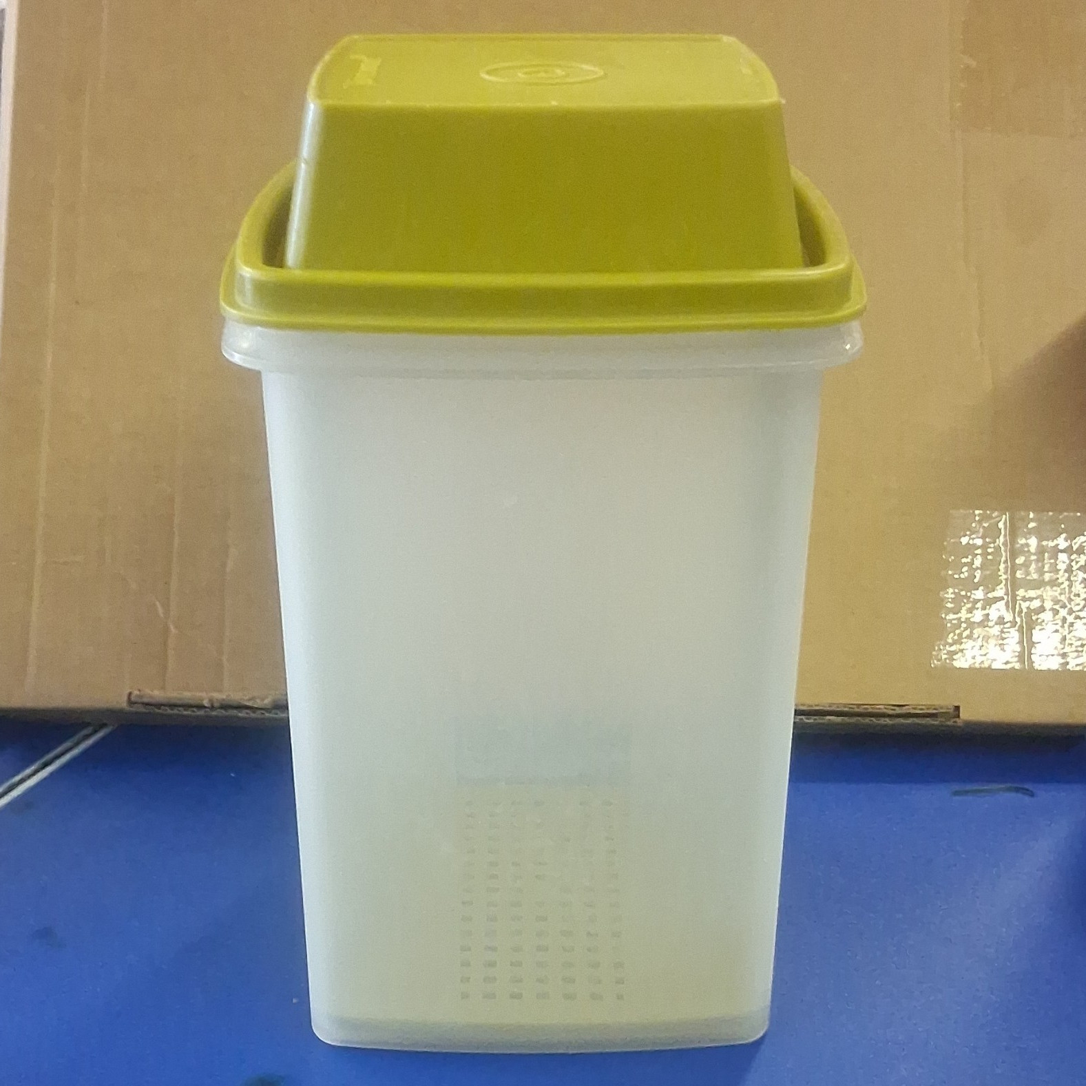 Tupperware Square Plastic Storage Container 1.1L Clear/Green Snap Lid