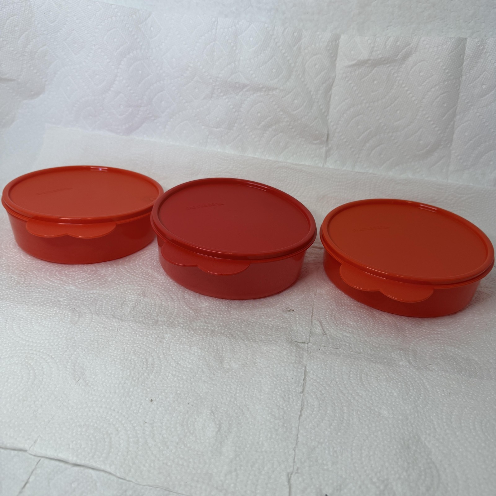 Tupperware Big Wonders Round Storage Containers Set Of 3 500ml 700ml With Lids