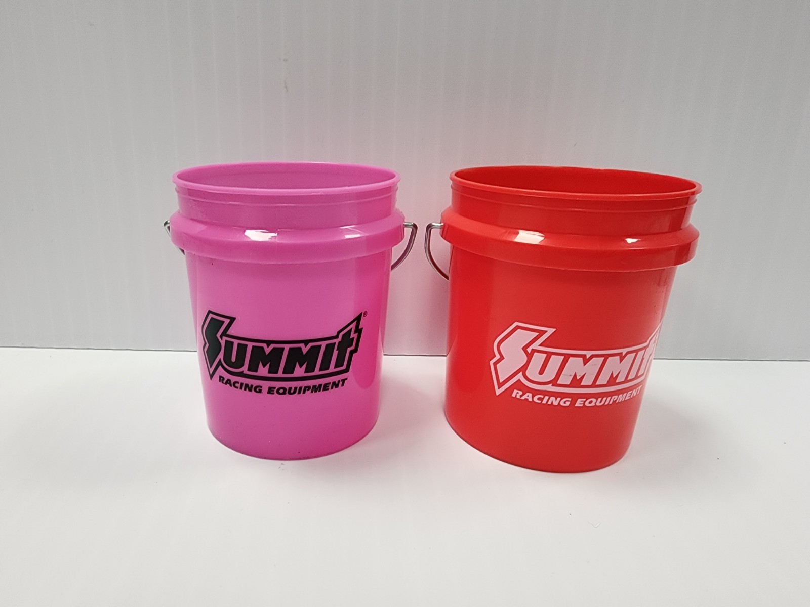 Summit Racing Red & Pink Mini Bucket 4″ Fast Shipping 2Pk