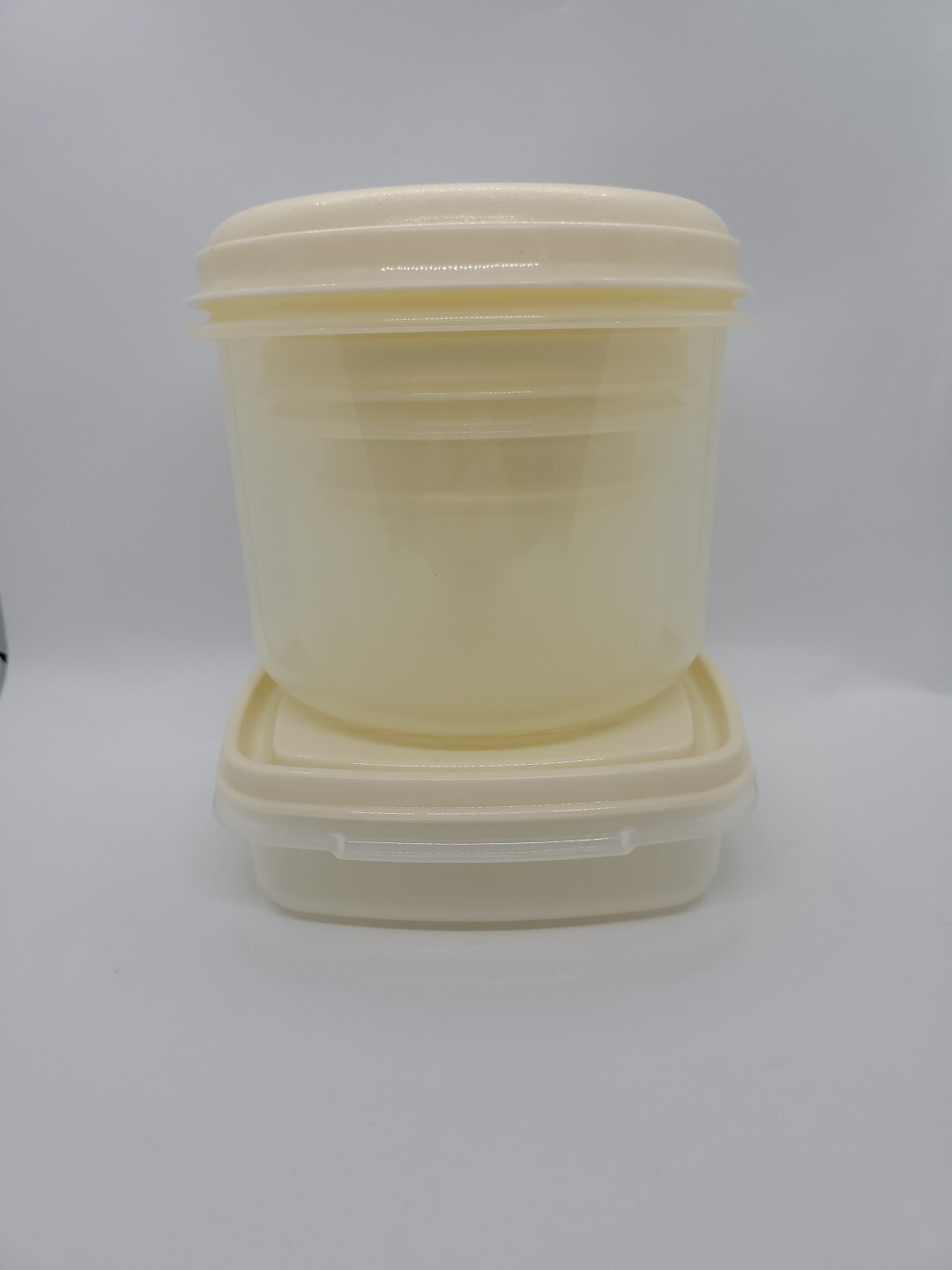 VTG Rubbermaid Servin’ Saver Round Square #1 6 7 8 Storage Container Nesting SET