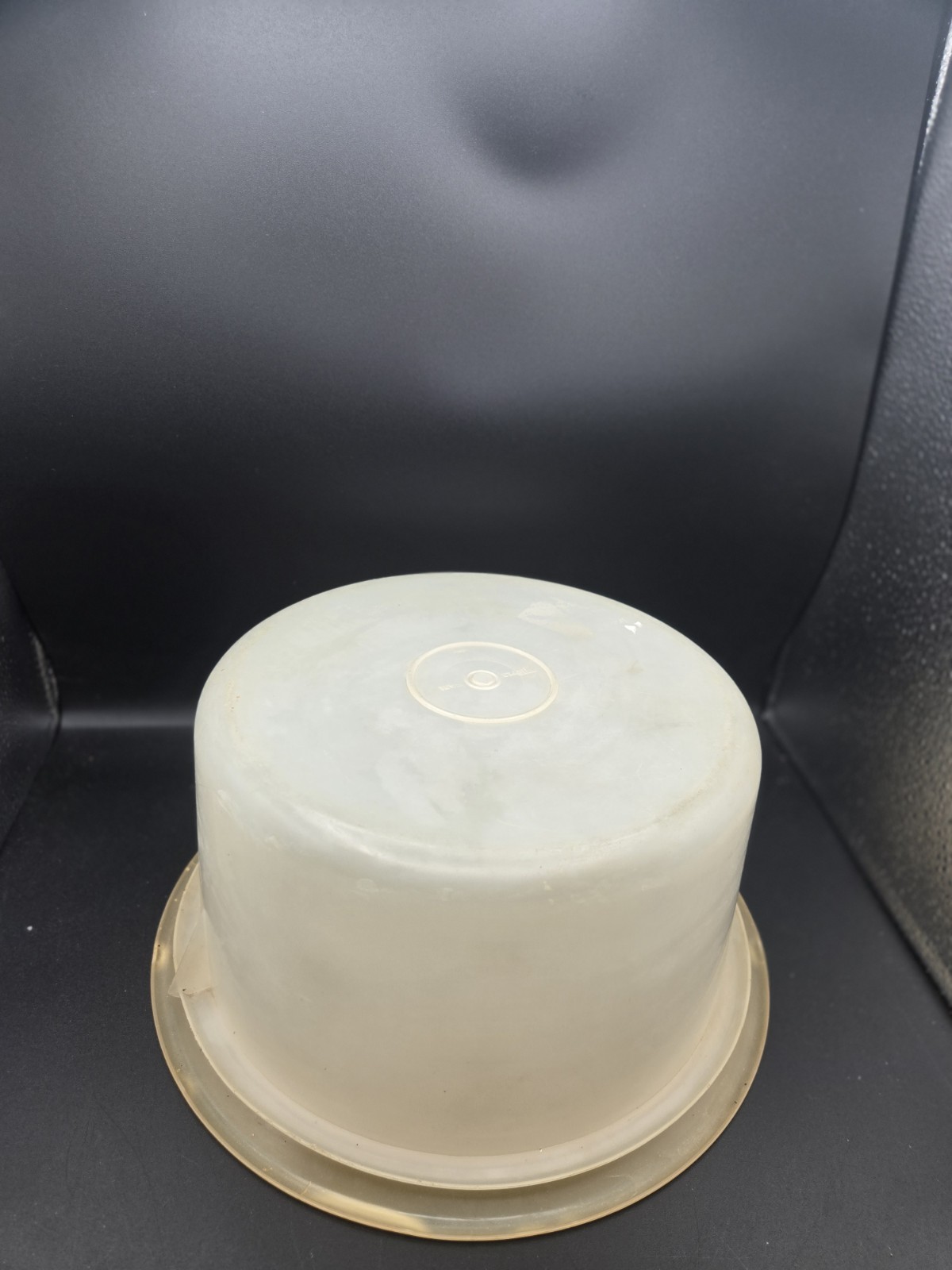 Vintage Tupperware #243-1 Canister Container w/bottom #218-2 Lid Cake Large