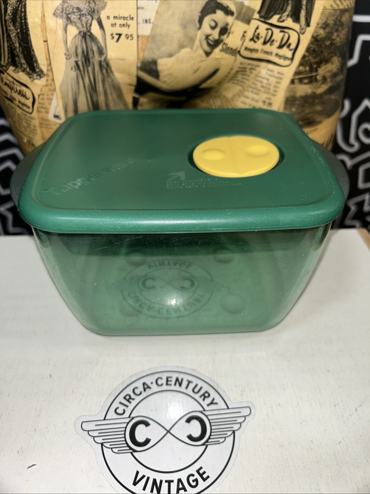 VTG Tupperware Crystal Wave #1 Container 6.25cups 3384A w/ Vented Lid 3386A