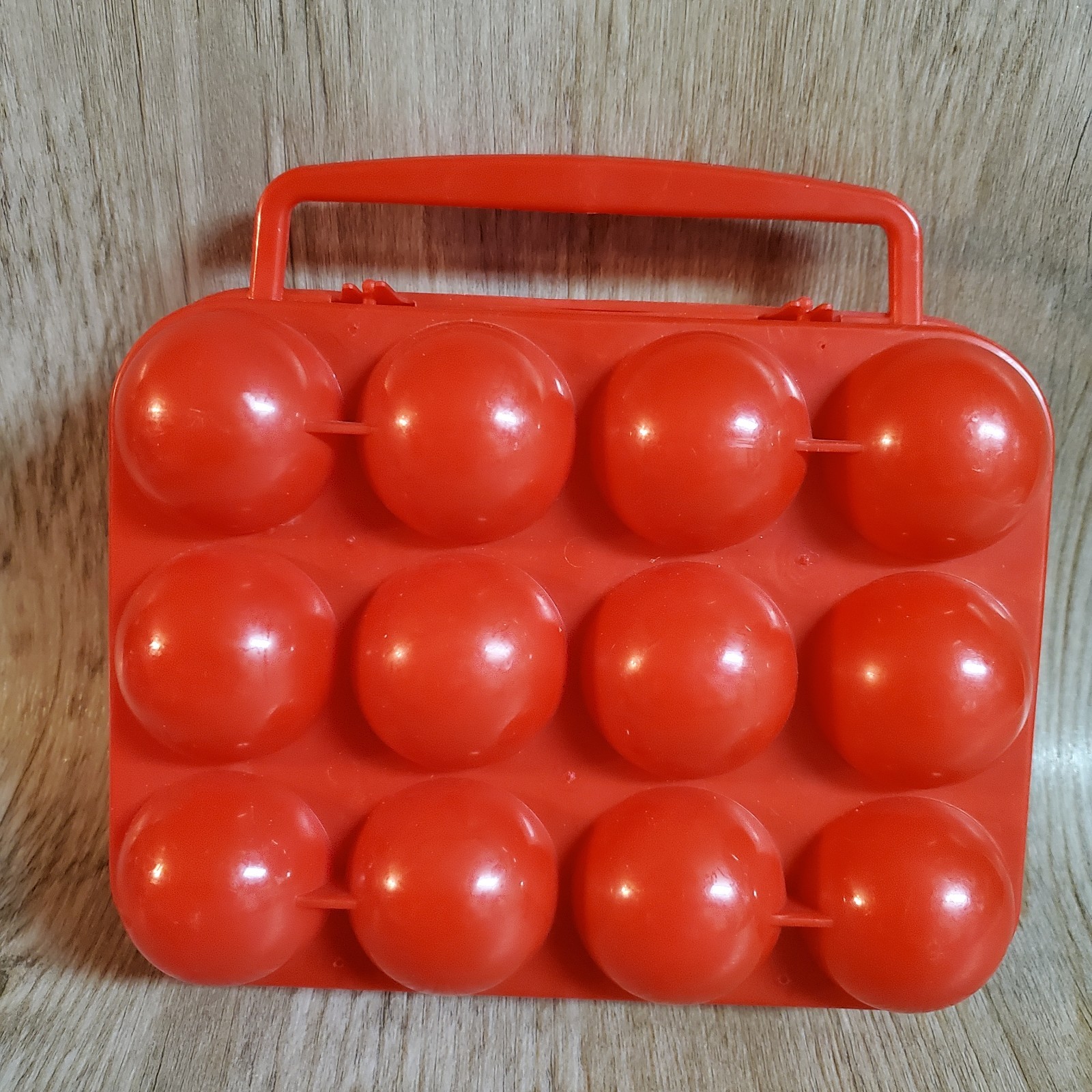 Camper Portable Dozen Egg Plastic Carton Holder Carrier Handle Camping Red