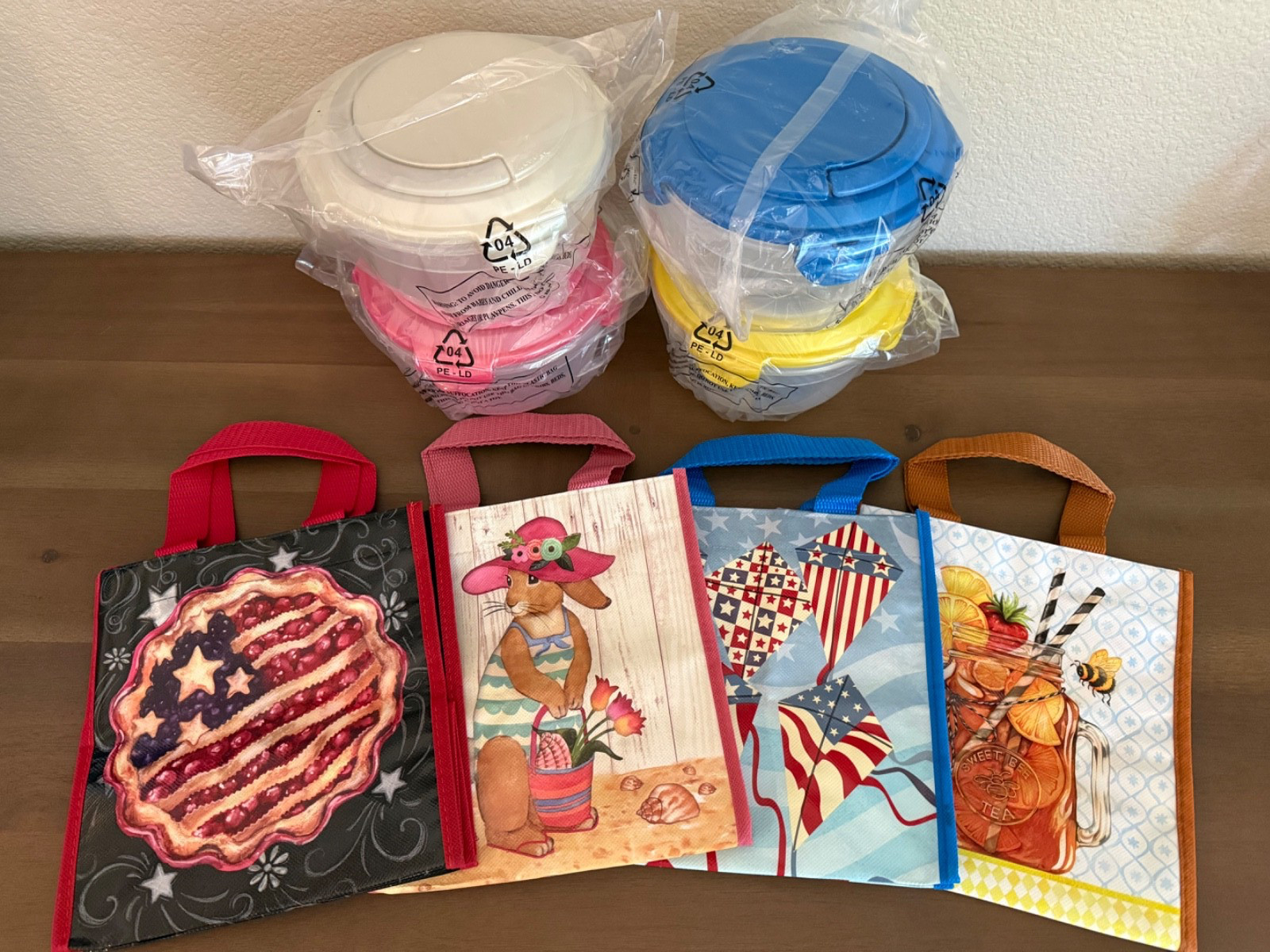 4 Lock n Lock Food Storage Containers – Summer Colors with Matching Gift Bags