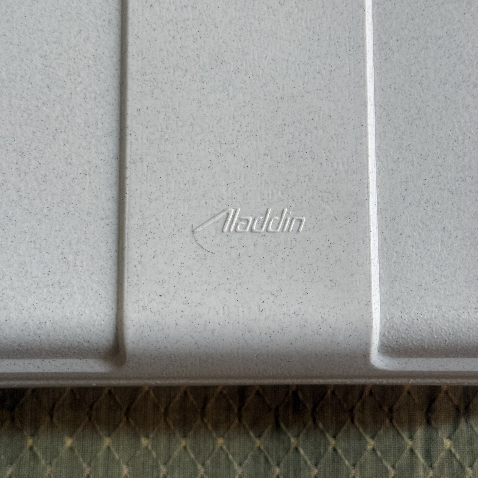 Insulated Casserole Carrier for 9″x13″ Dish Aladdin Tempreserve #ICC100 White
