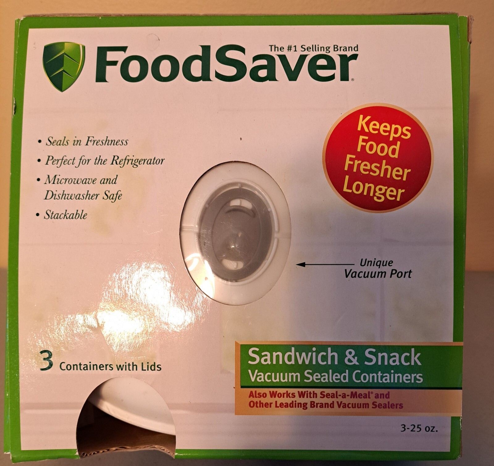 NEW FoodSaver sandwich and snack Vacuum Sealed Containers Comes With (3) 3.25 Oz