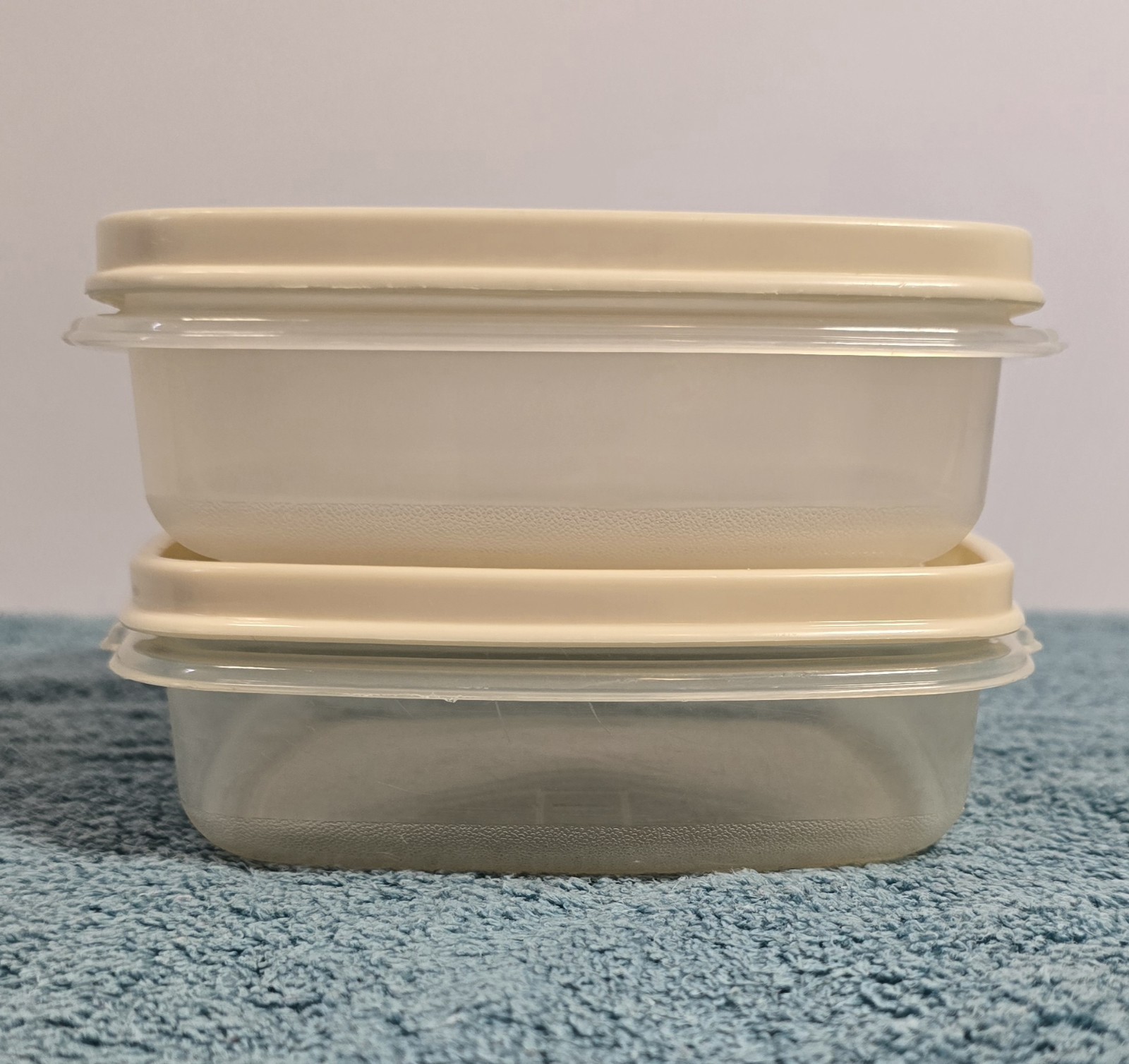 Vintage Rubbermaid Servin Saver #1 2 Cups With Lids Set Of 2
