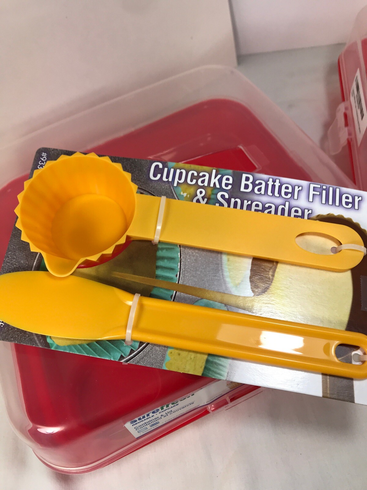 NEW SET OF 2 CUPCAKE MUFFIN CONTAINER HOLDER REUSABLE Batter Filler M Cup Baking