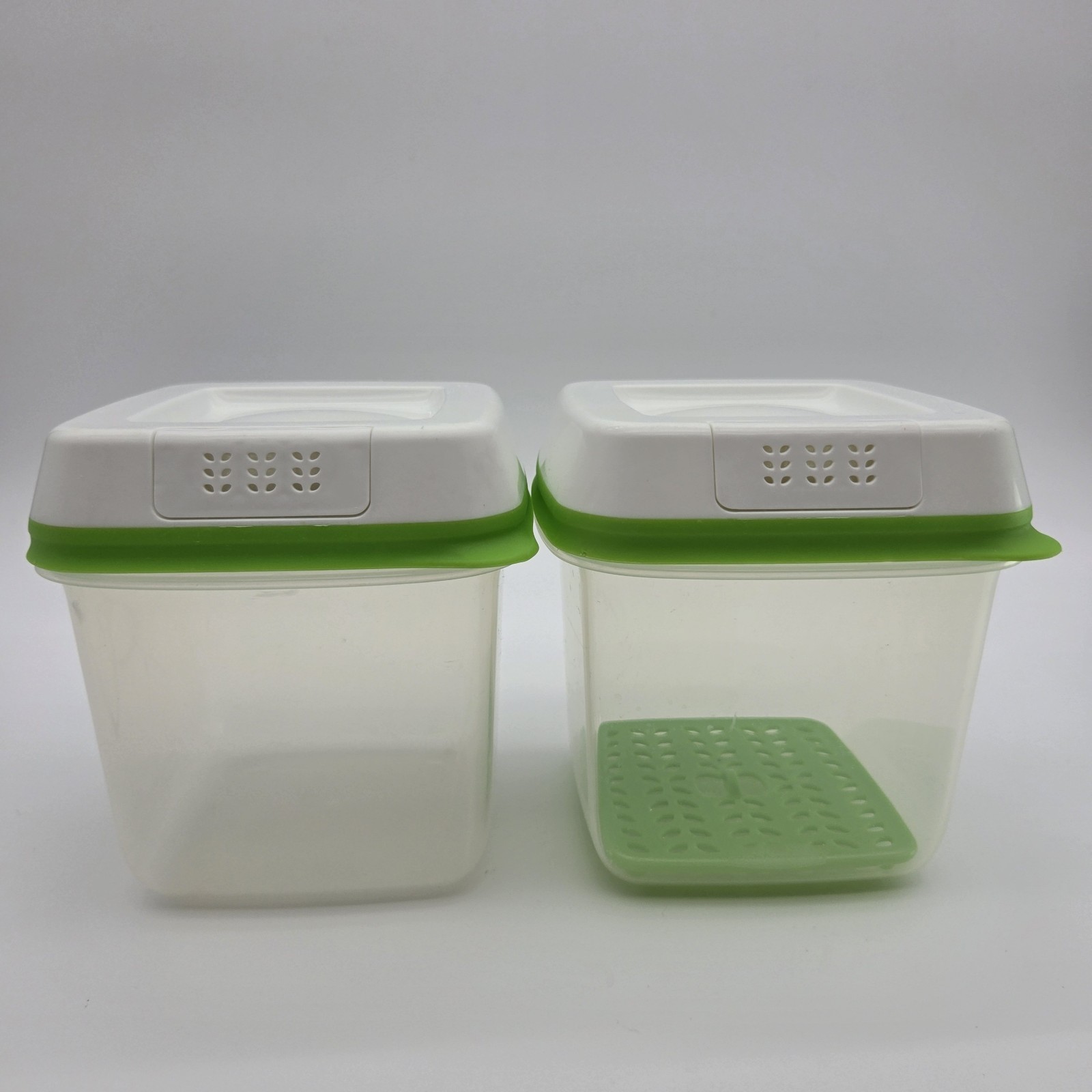 Rubbermaid FreshWorks Containers Produce Saver Vented Lids 6.3 Cups Set Of 2